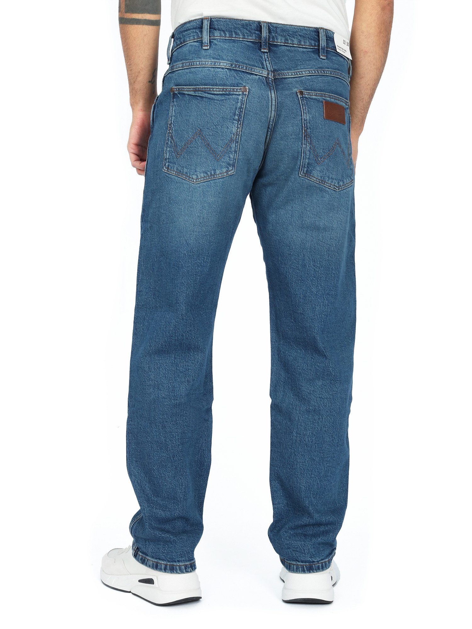 Wrangler Straight-Jeans Relaxed Fit - Frontier Seeing Double