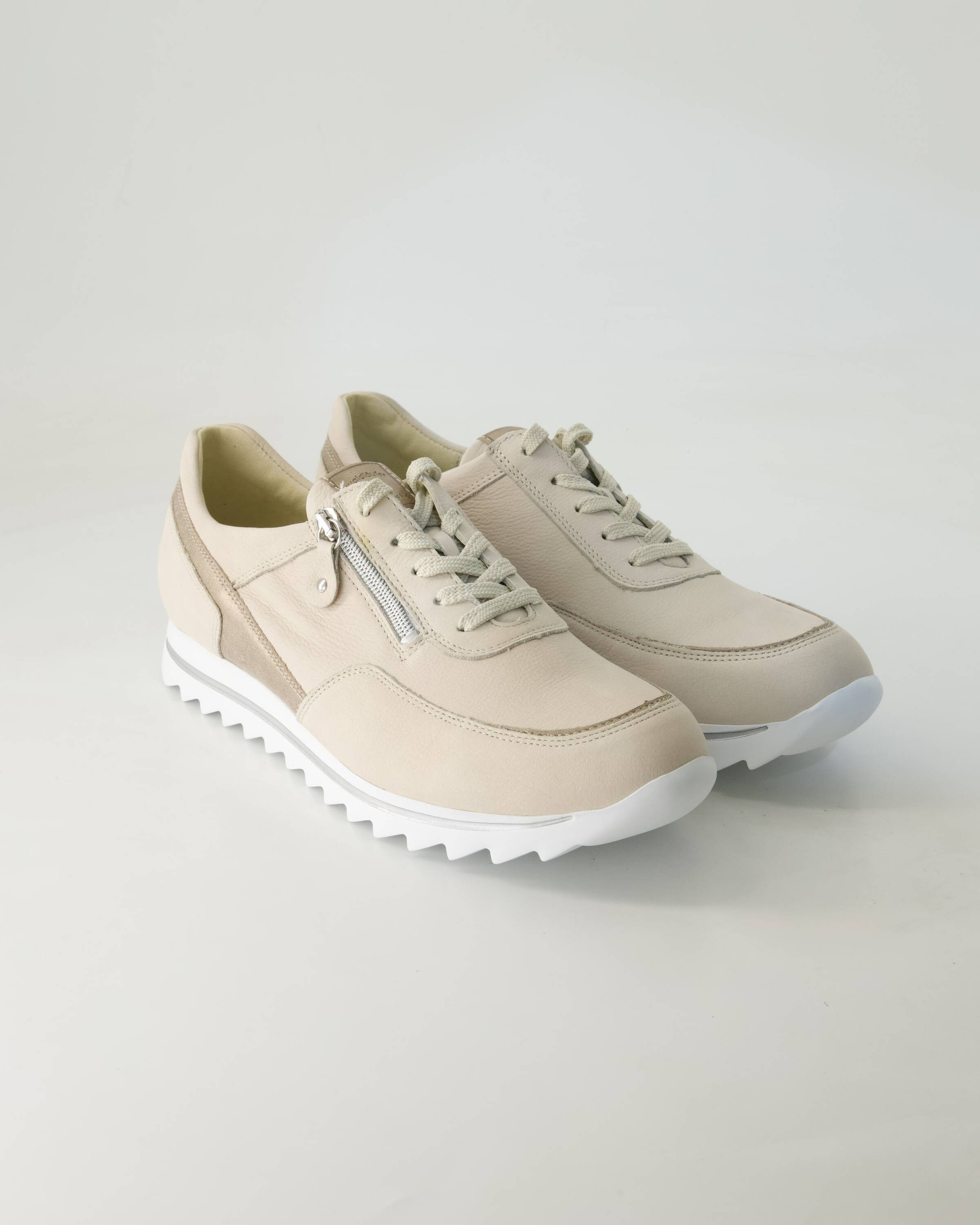 Haiba Sneaker