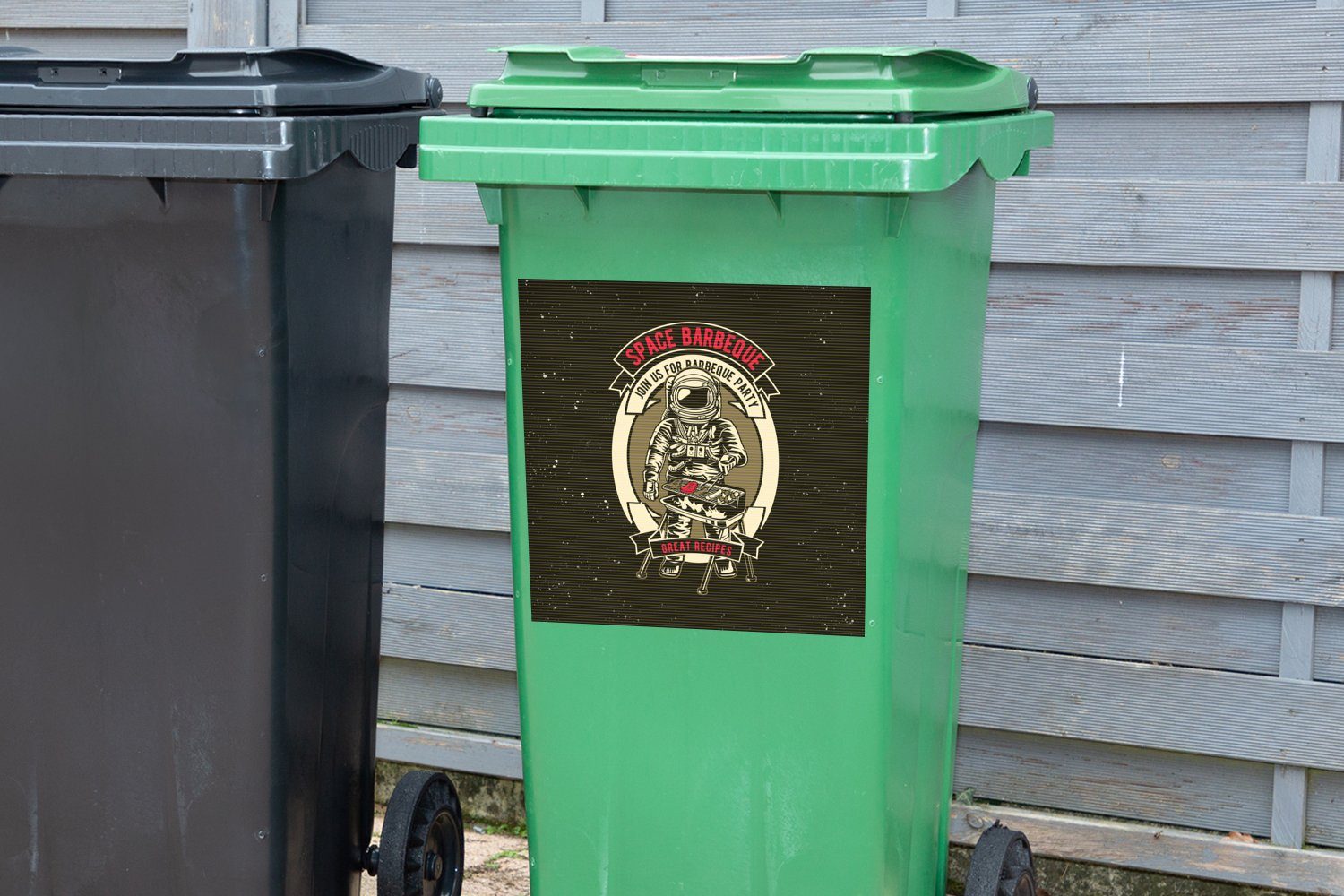 St), - MuchoWow (1 Sticker, Mülleimer-aufkleber, - BBQ Wandsticker Jahrgang Container, Mülltonne, Astronaut Abfalbehälter