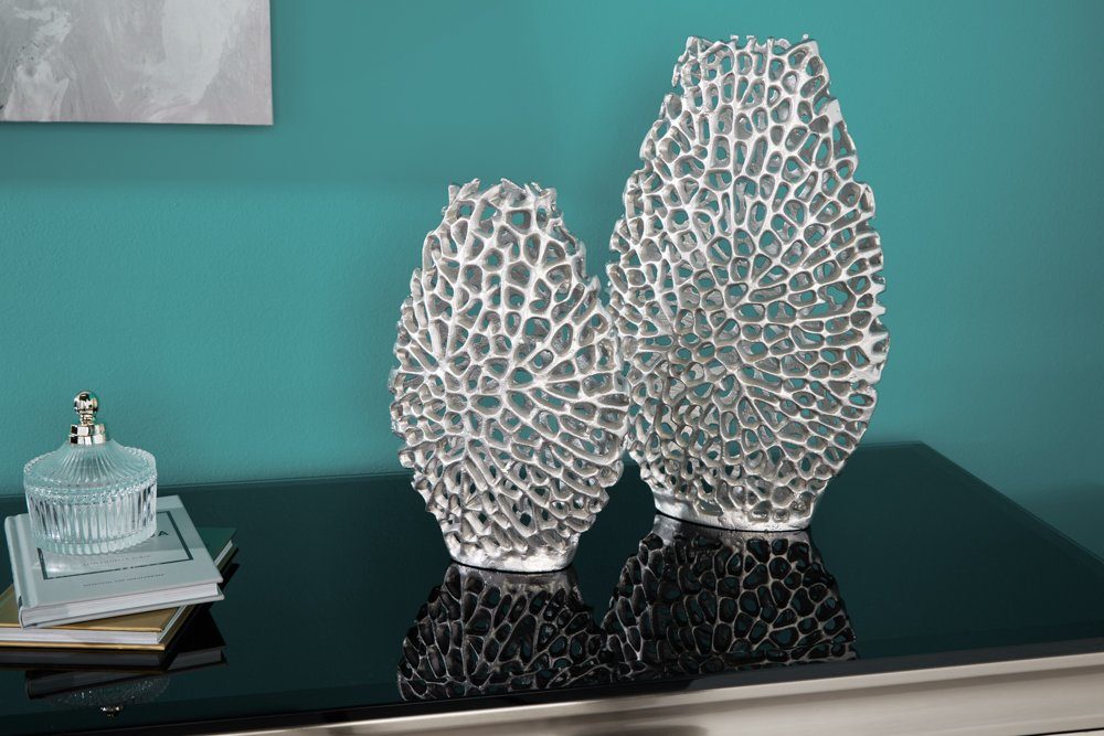 riess-ambiente Dekovase ABSTRACT LEAF 40cm silber (Set, 2 St), Wohnzimmer · Handmade · Metall · Accessoire · Flur · Schlafzimmer