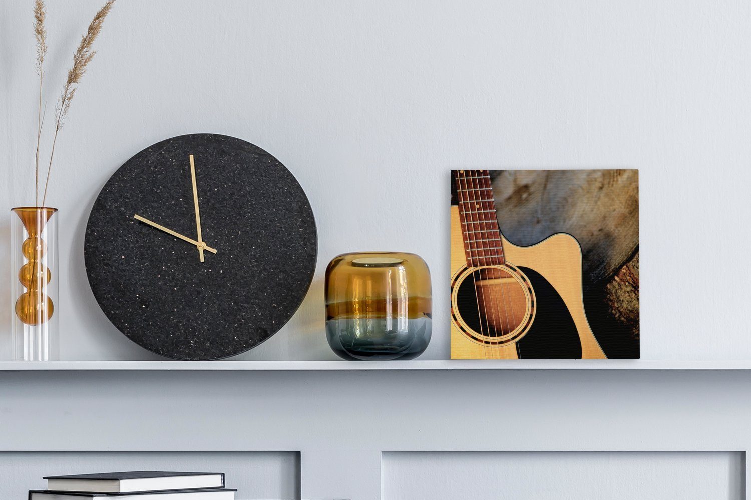 OneMillionCanvasses® Leinwandbild Eine Gitarre Holzsockel, akustische auf Wohnzimmer Leinwand St), Schlafzimmer für Bilder (1 einem