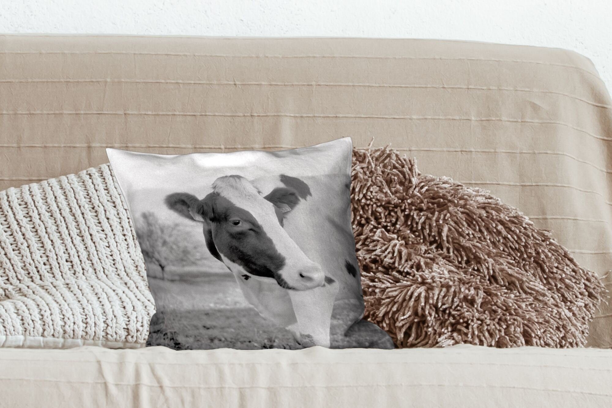 MuchoWow Dekokissen Füllung Porträt Sofakissen einer Zierkissen Kuh, mit Wohzimmer, für Schlafzimmer, Deko