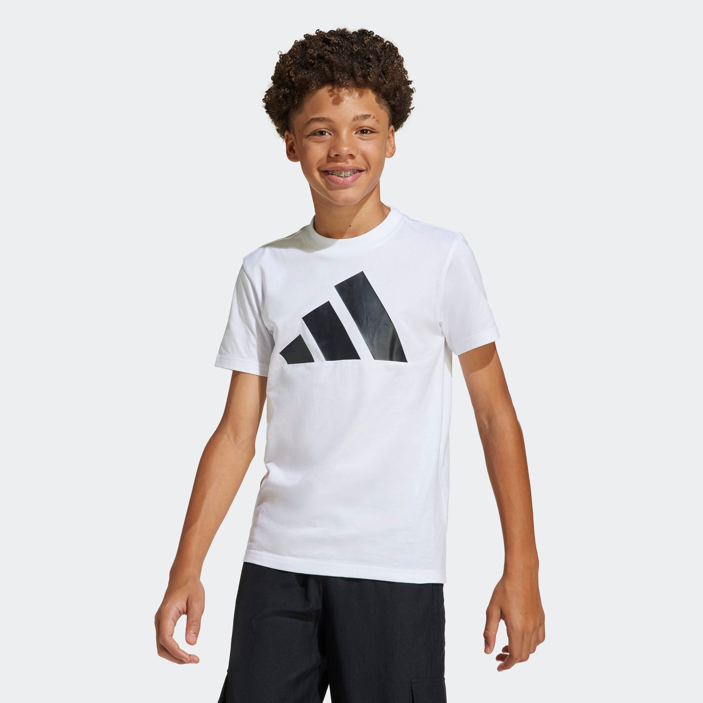adidas Sportswear T-Shirt J BL TEE 160 für Kinder und Teens, mit Rundhalsausschnitt, aus 100 % Baumwolle