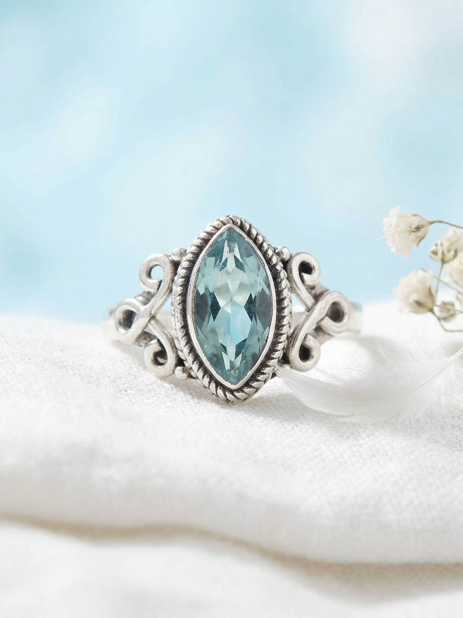 mantraroma Silberring BAGHIMI Ellipse aus 925 Silber mit blau Topas (Ring mit Schmuckbeutel), Damenring aus 925er Silber – Bild 2 von 5
