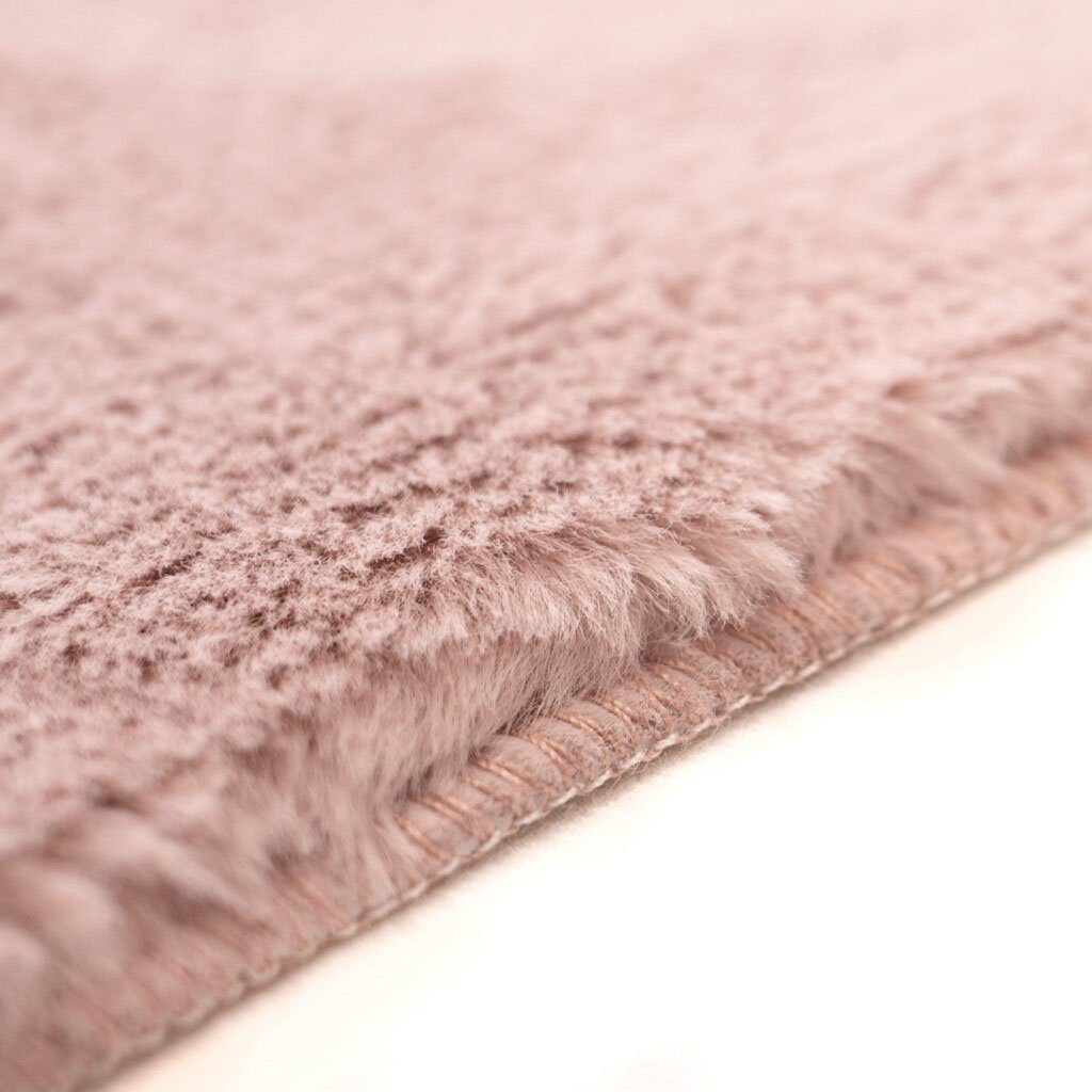 Carpet City Badematte Topia Mats, Badteppich uni, Höhe 14 mm, rutschhemmend beschichtet, strapazierfähig, Polyester, rechteckig, Hochflor, Kaninchen Haptik, Polyester, Badezimmerteppich, waschbar