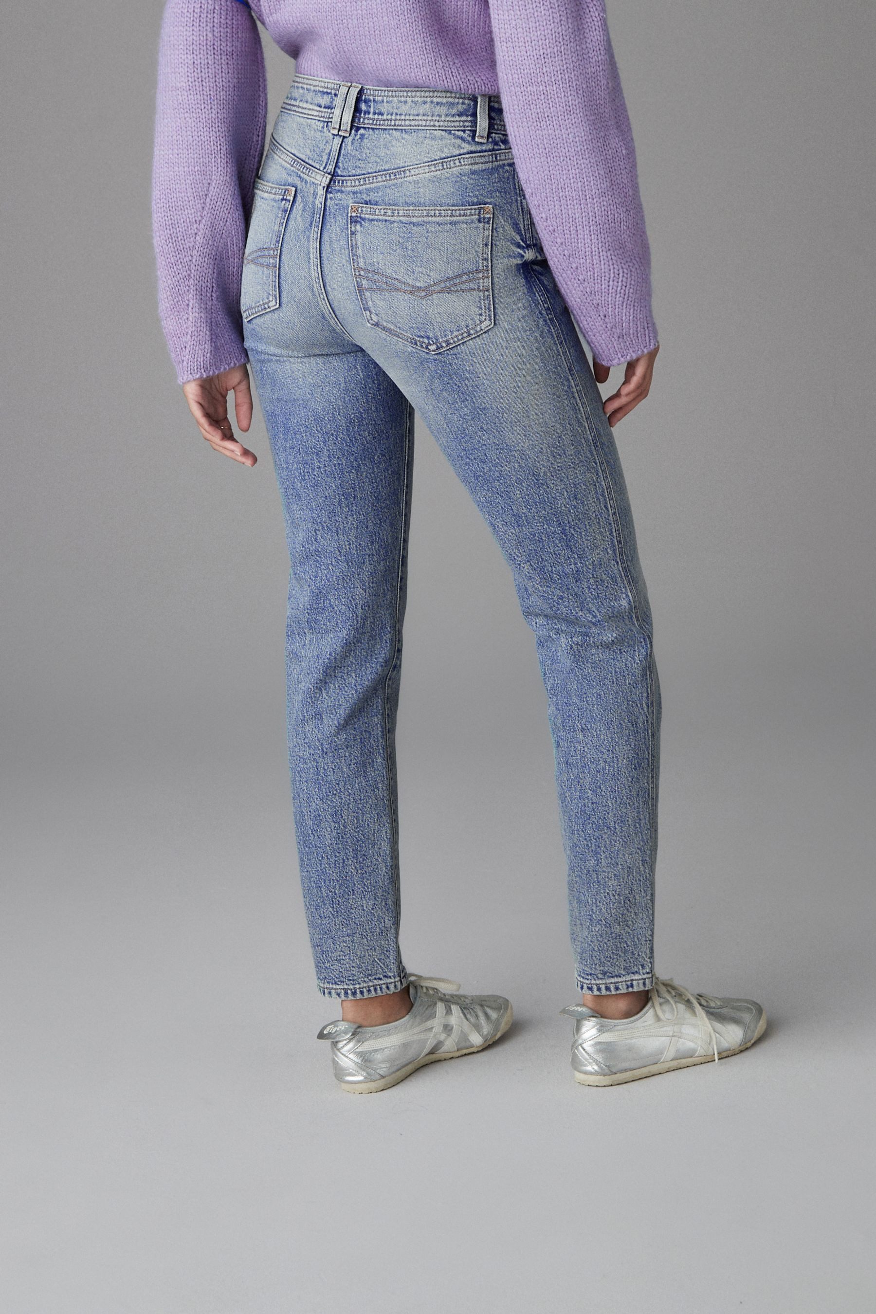 Next Mom-Jeans Mom Jeans mit Komfort-Stretch, Kurzgröße (1-tlg)