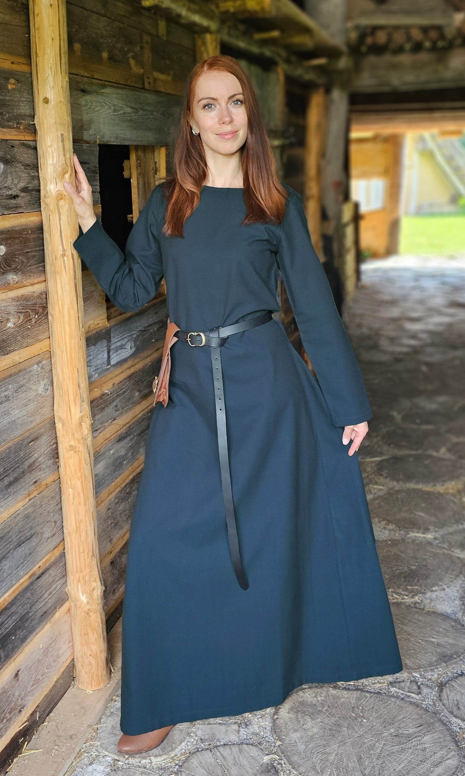 Vehi Mercatus Burgfräulein-Kostüm Klassisches Mittelalter Kleid oder Unterkleid blau "Amalie"