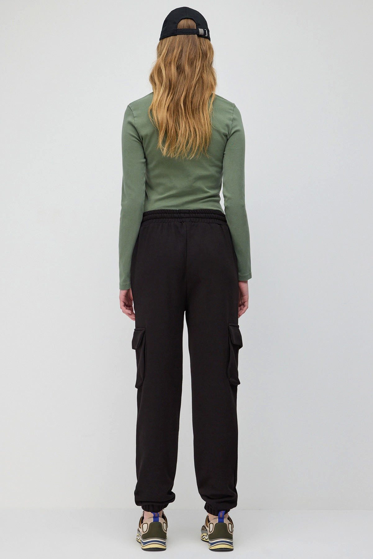 No Matter What Sweatponcho Schwarze Basic Cargo Jogger-Sweatpants