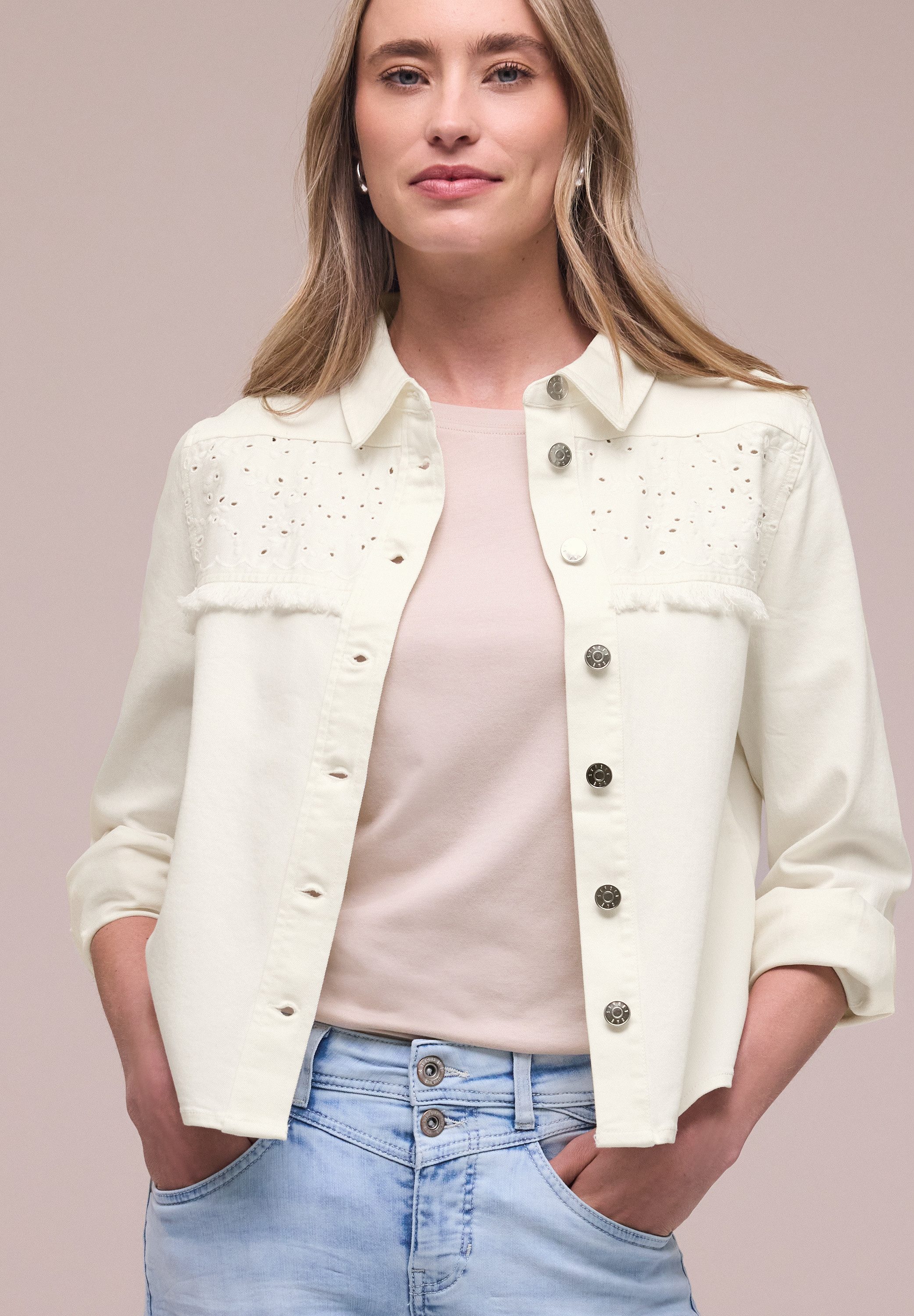 STREET ONE Jeansjacke mit Knopfleiste und Stickerei