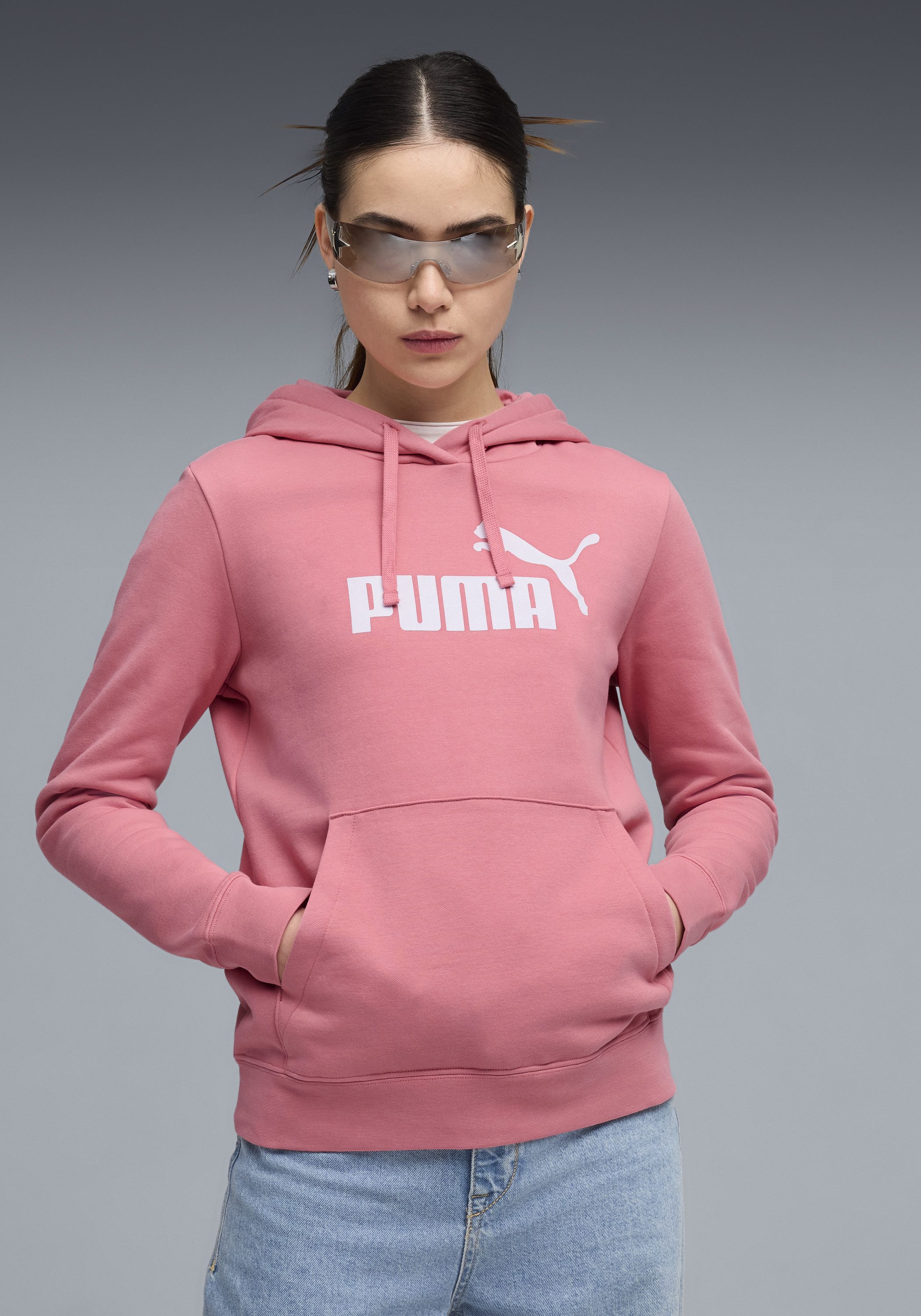 PUMA Kapuzensweatshirt ESS NO. 1 LOGO HOODIE FL (S) Regular Fit, mit verstellbarer Kapuze, mit Kängurutasche