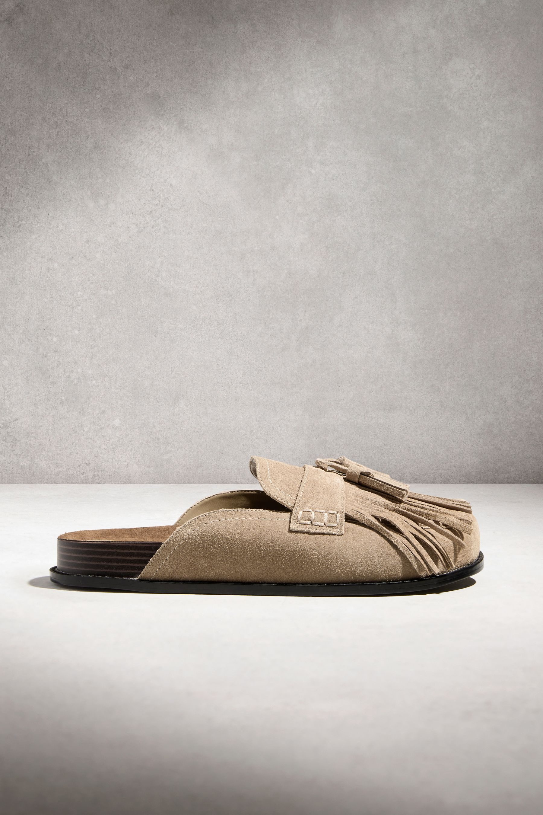 Next N. Premium Schuhe mit Fußbett und Fransen Mules (1-tlg)