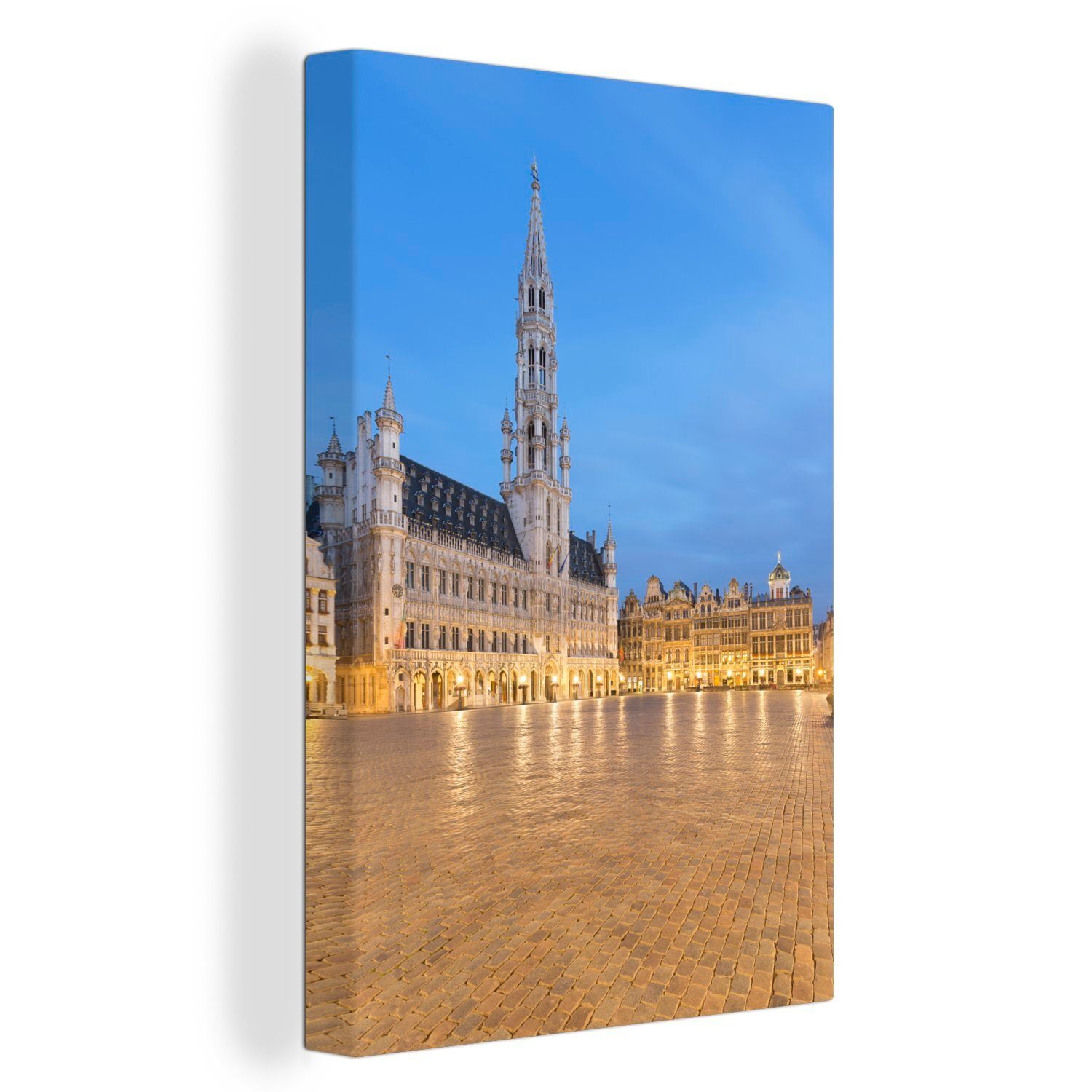OneMillionCanvasses® Leinwandbild Foto des Grand Place von Brüssel in der Abenddämmerung, (1 St), Leinwandbild fertig bespannt inkl. Zackenaufhänger, Gemälde, 20x30 cm