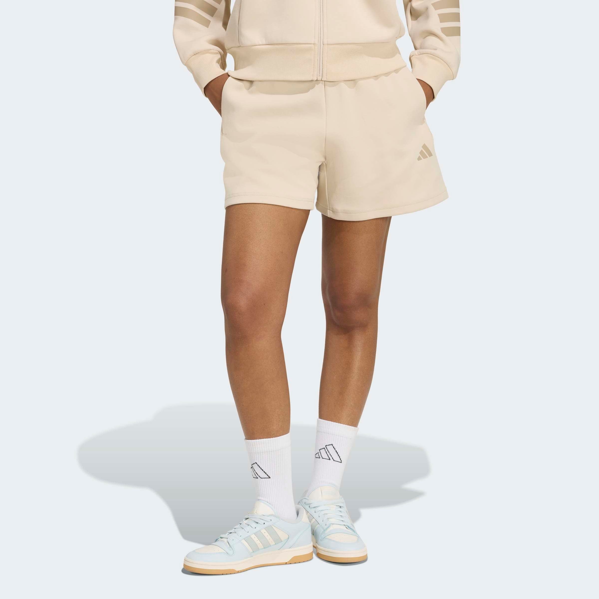 adidas Sportswear Shorts FUTURE ICONS SMALL LOGO