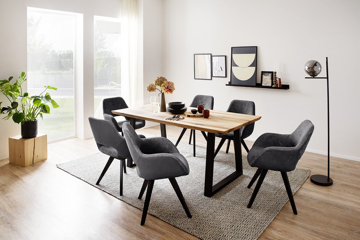 MCA living Schalenstuhl in Lichtgrau, Stoffmix Fantasy/ Arizona - 56x86x64 (BxHxT)