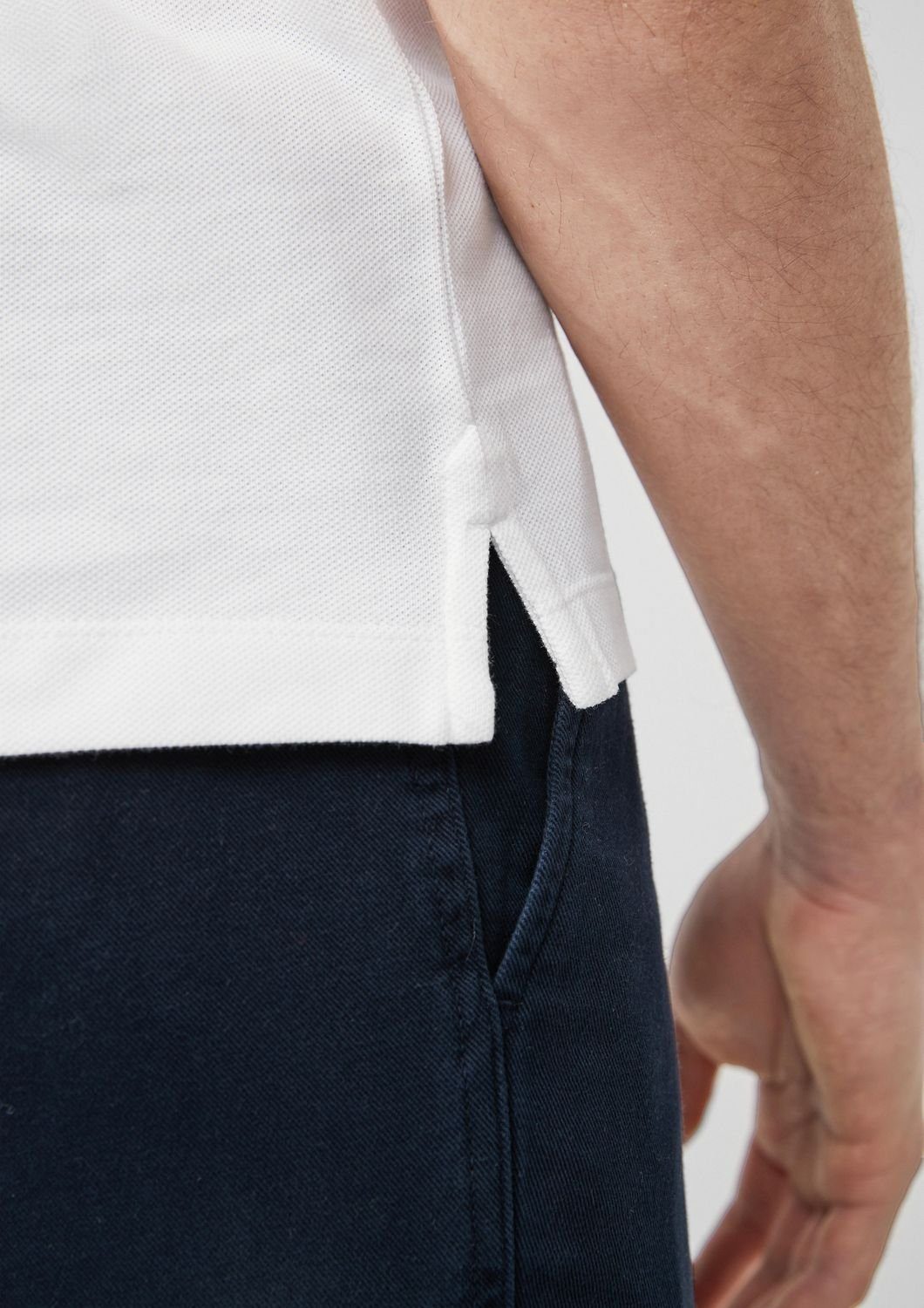s.Oliver Poloshirt Basic (1-tlg) Poloshirt mit Logostickerei