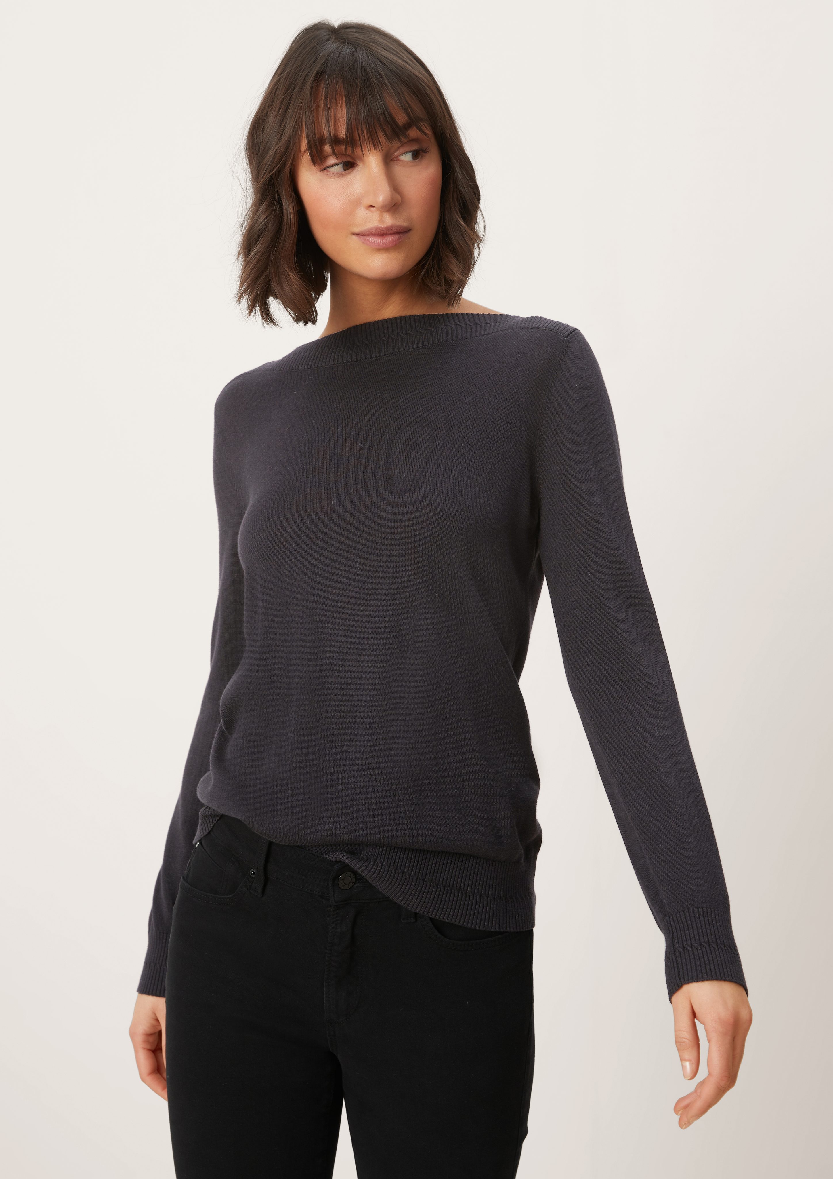 U-Boot-Ausschnitt mit s.Oliver Pullover black Strickpullover