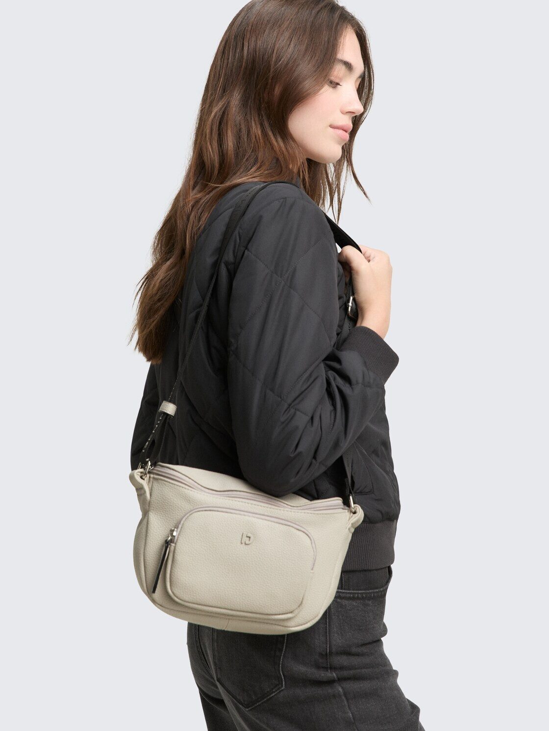 TOM TAILOR Denim Umhängetasche Bags, TTFARA M Umhängetasche aus Lederimitat