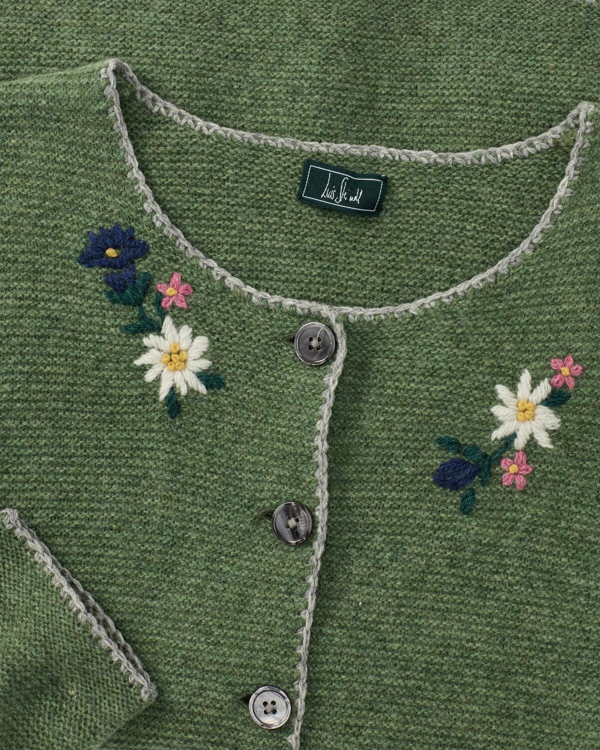 Luis Steindl Trachtenjacke Links-Links-Strickjacke mit Blumenstickerei