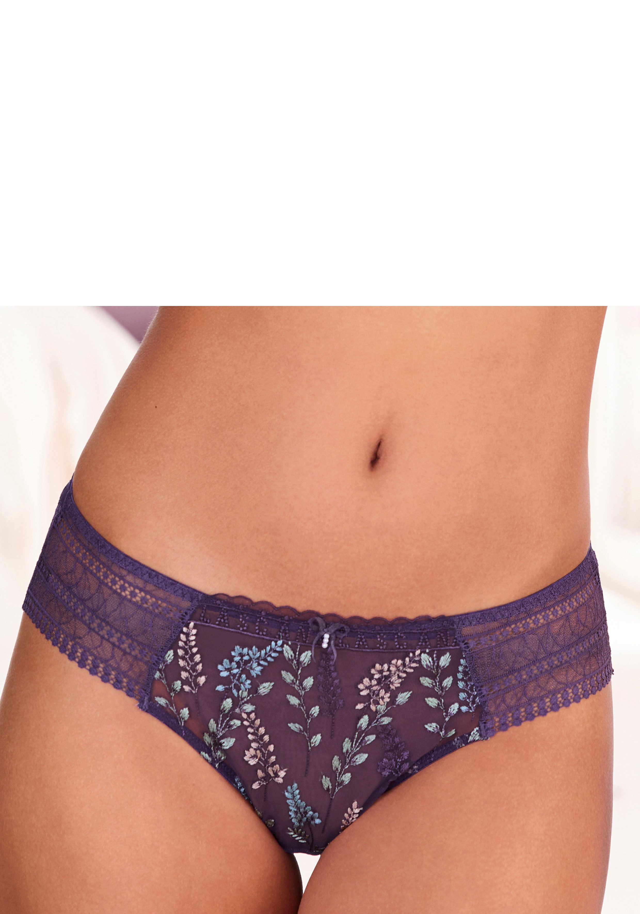 Panty Mirabel