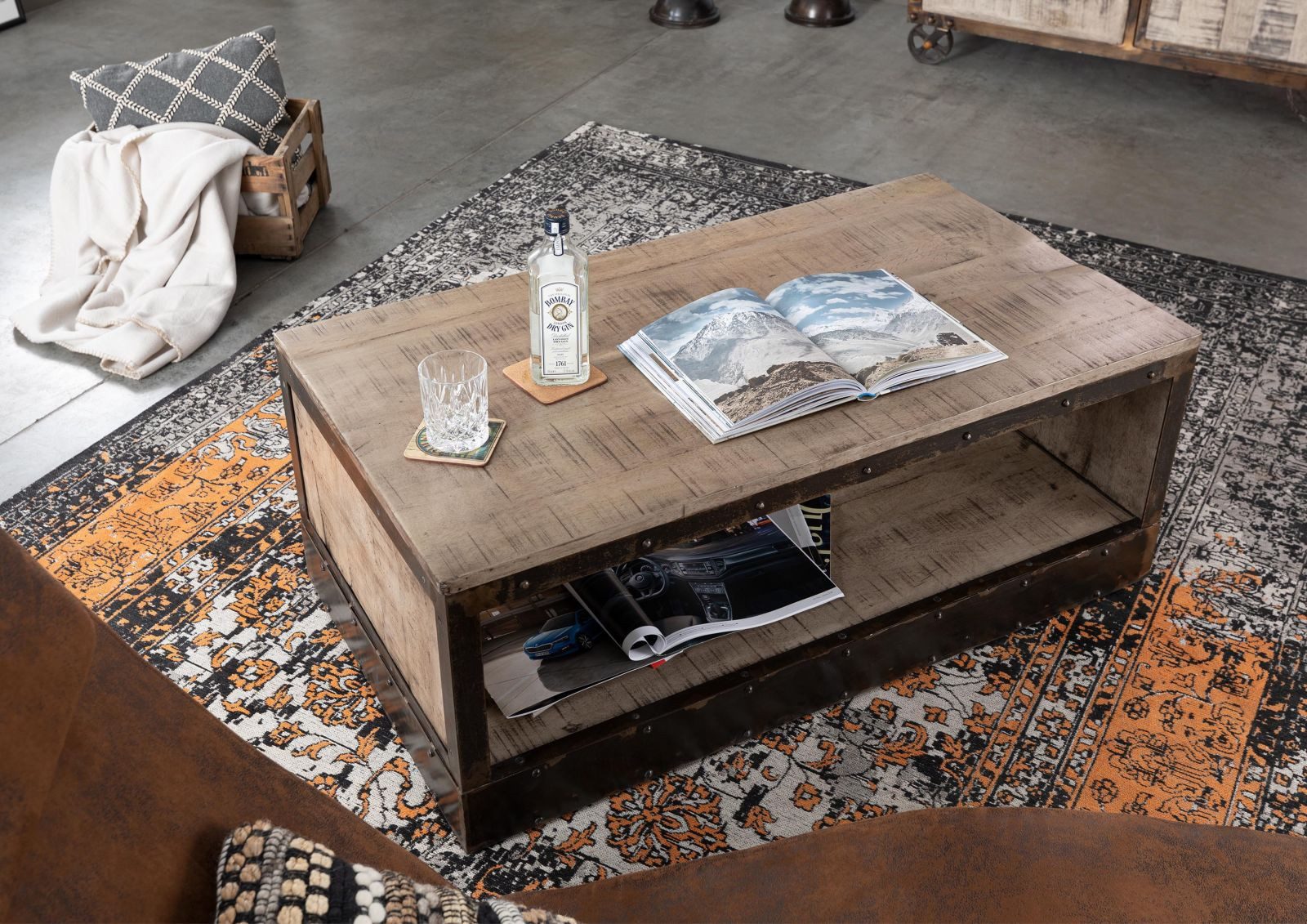 Massivmoebel24 Couchtisch HEAVY INDUSTRY (Massivholz, Massivholztisch), Couchtisch Mango 112x61x43 braun lackiert HEAVY INDUSTRY #264