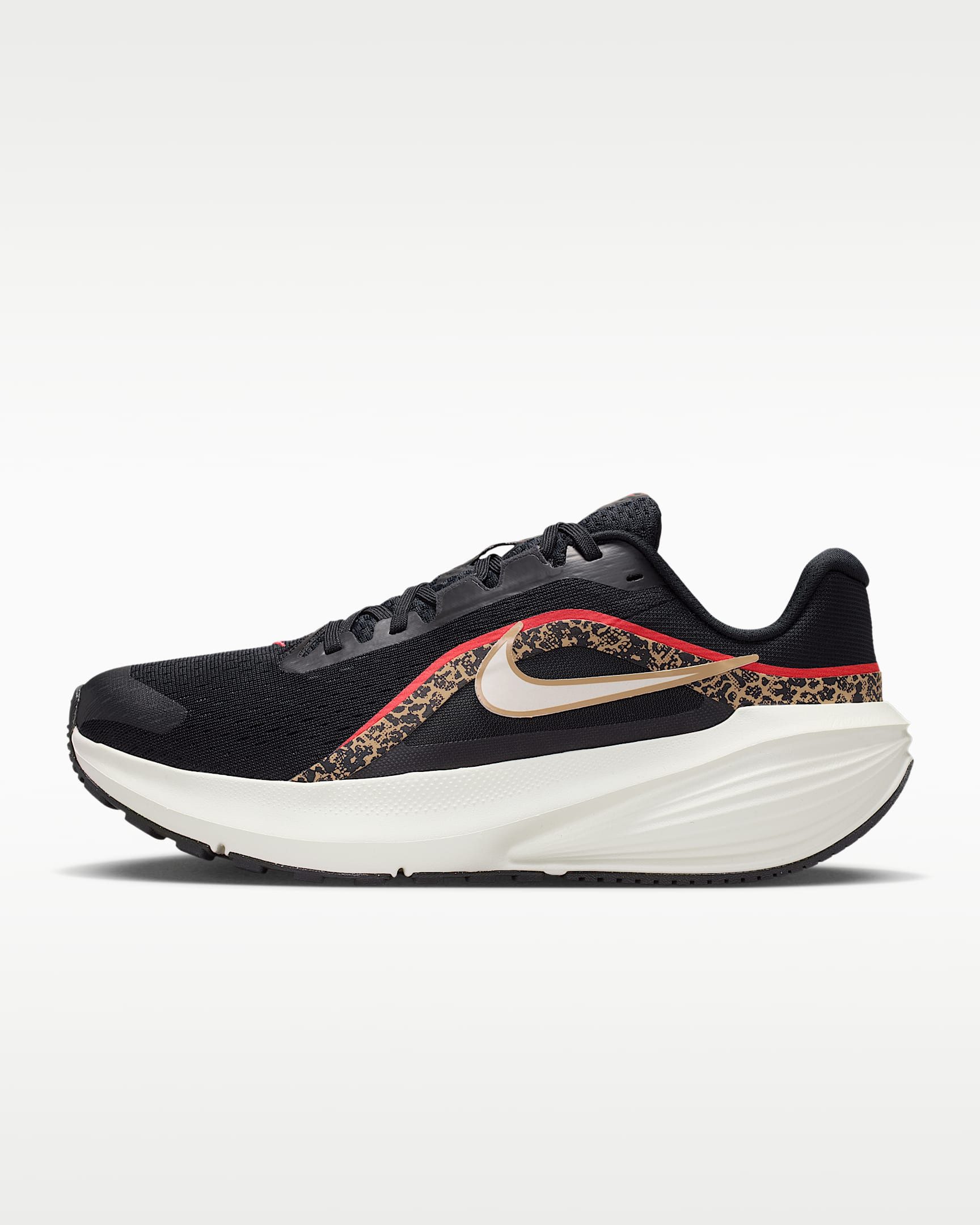 Nike W DOWNSHIFTER 14 PRINT Laufschuh