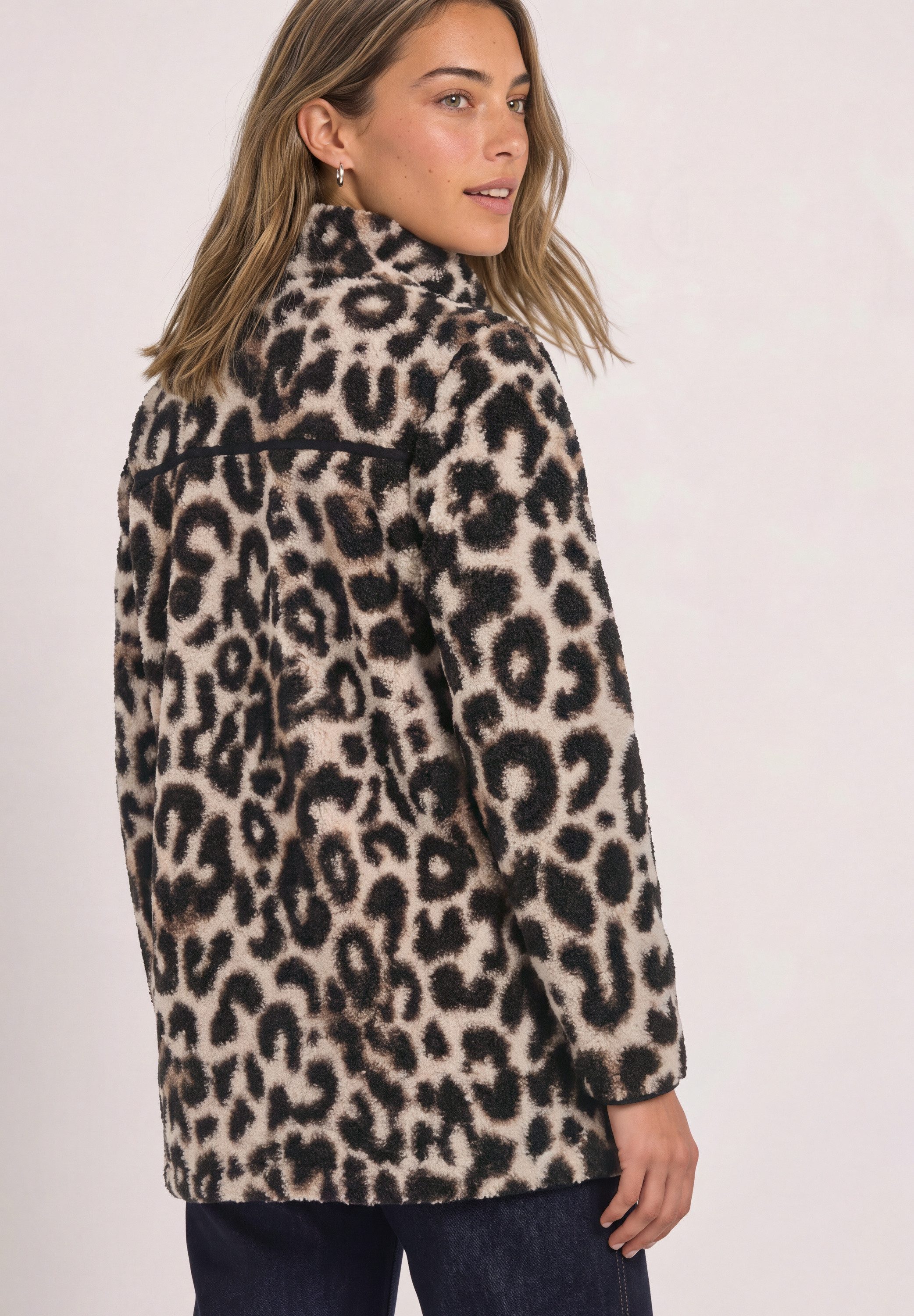 STREET ONE Fellimitatjacke mit Stehkragen – Bild 2 von 5