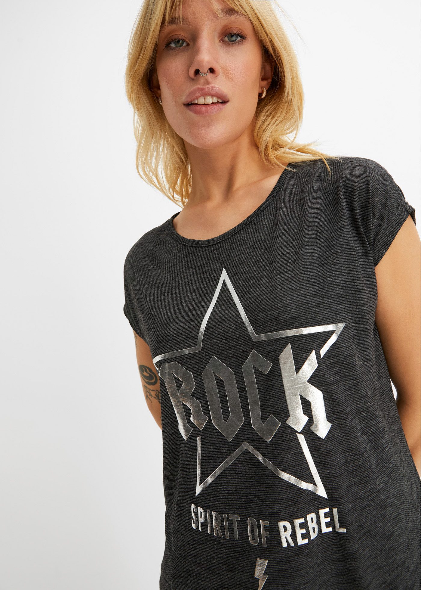 bonprix Longshirt schmale Passform, Kurzarm-Design, mit Print, aus Viskose-Mix