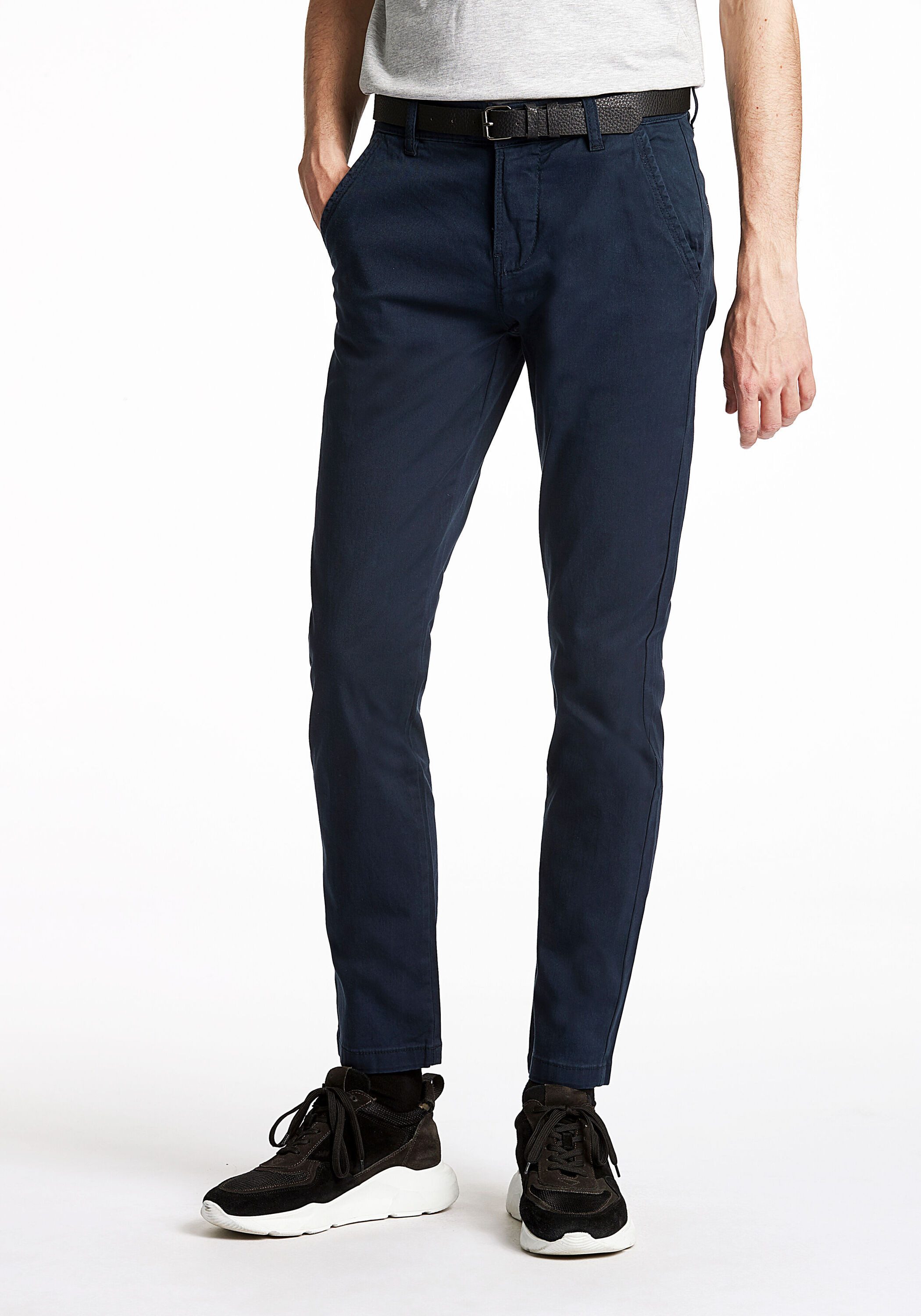 LINDBERGH Chinohose (2-tlg) mit Gürtel und günstig online kaufen