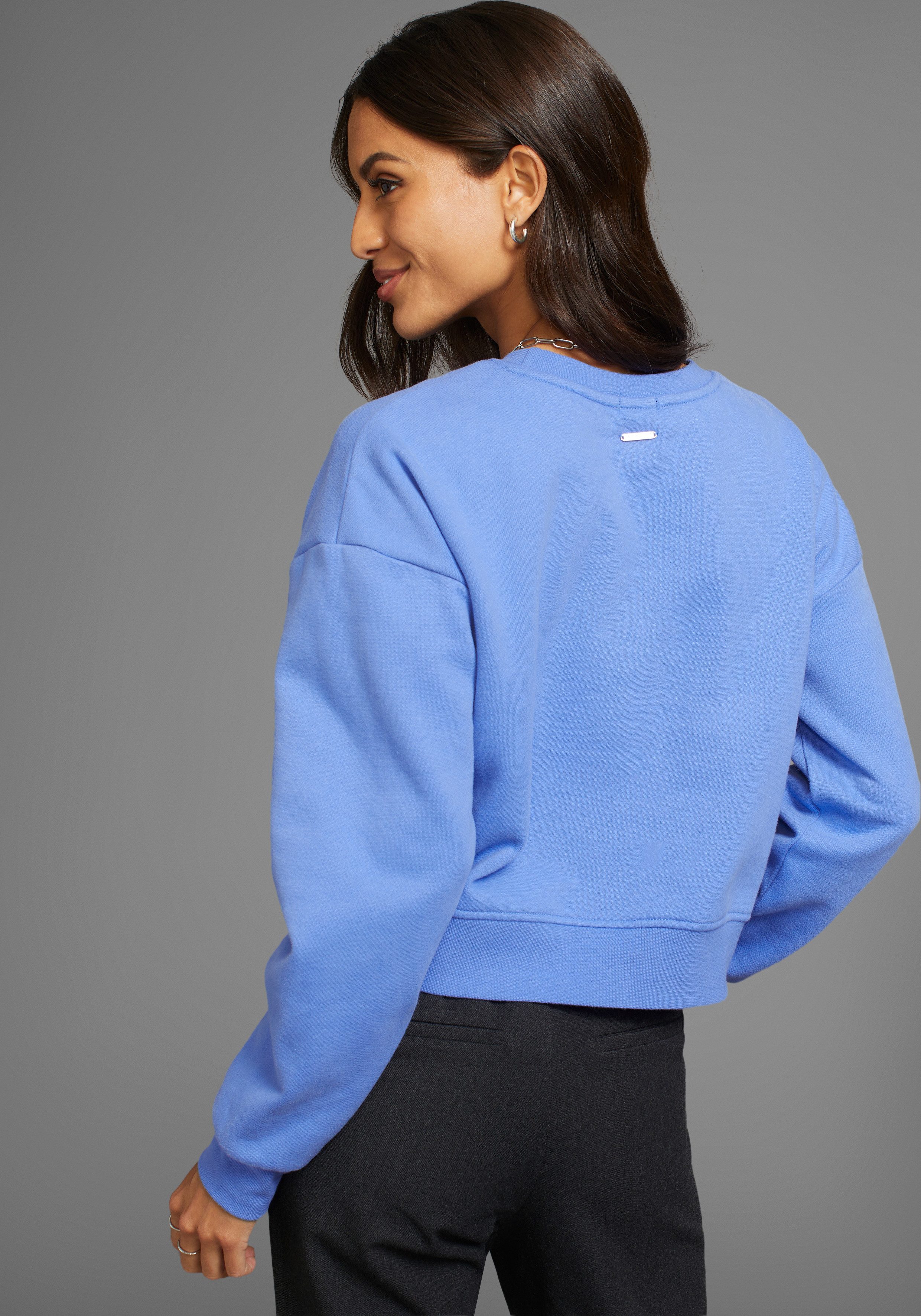 Laura Scott Sweatshirt (1-tlg) Cropped Form – Bild 2 von 5