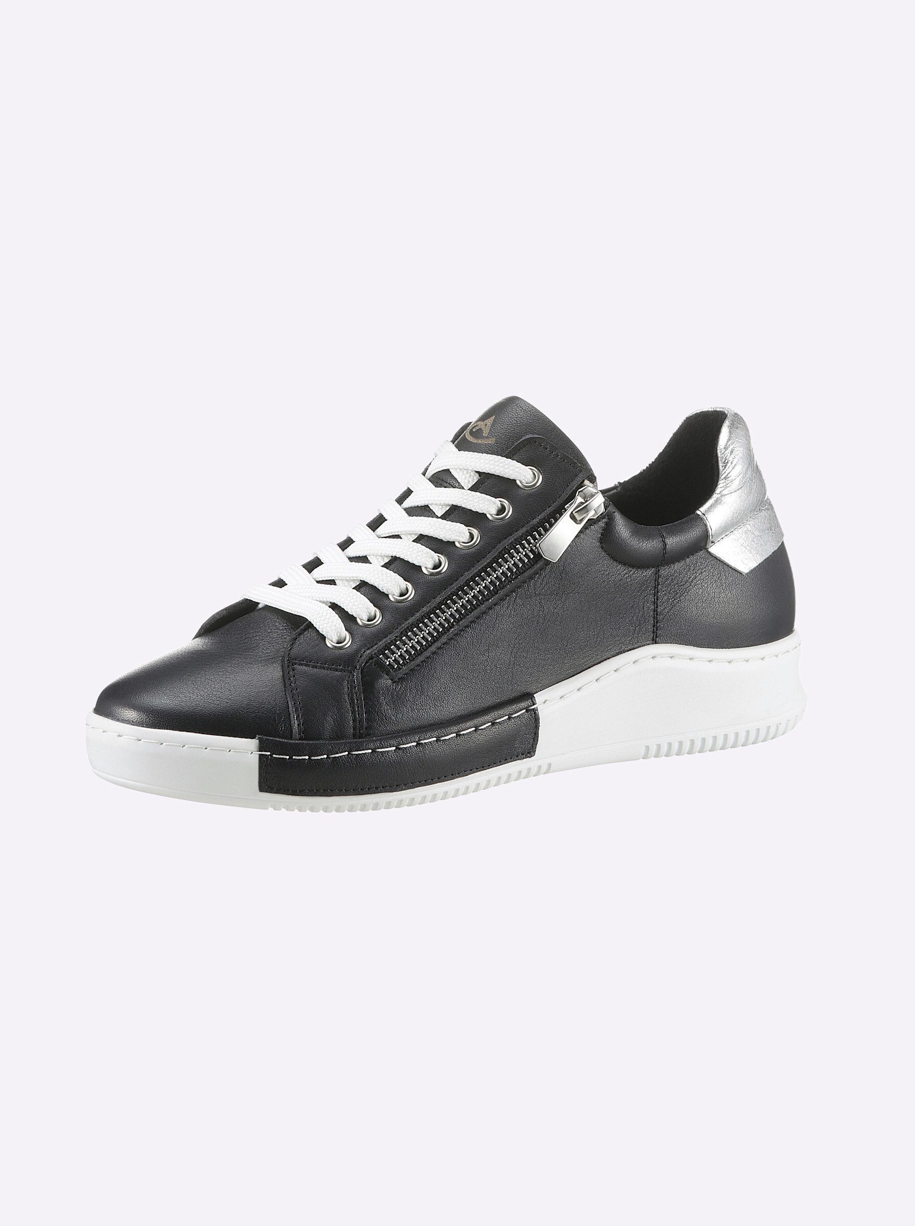 Andrea Conti Sneaker