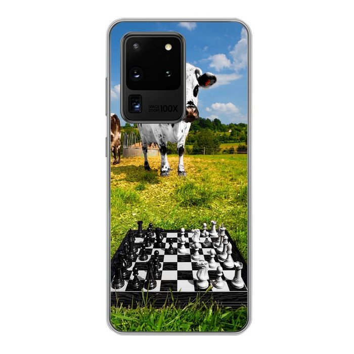MuchoWow Handyhülle Eine Partie Schach auf der Wiese Phone Case Handyhülle Samsung Galaxy S20 Ultra Silikon Schutzhülle