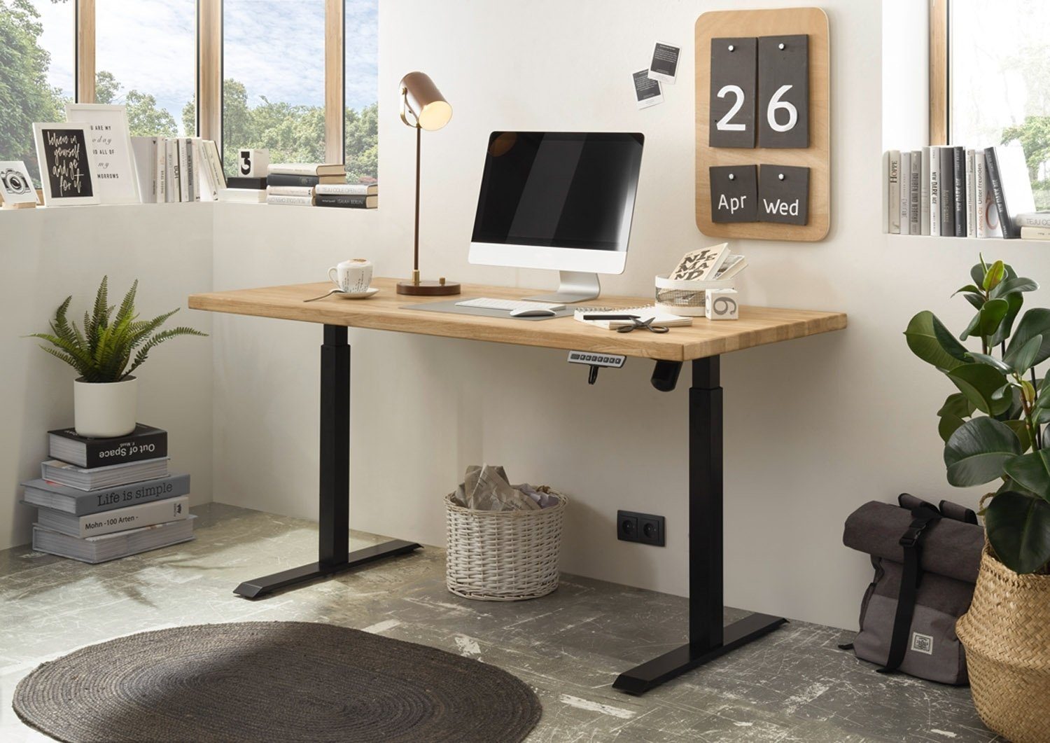 Schreibtisch TOULOUSE, Braun, Eichenholz, Schwarz, Metallgestell, B 160 cm x H 72 cm, elektrisch höhenverstellbar