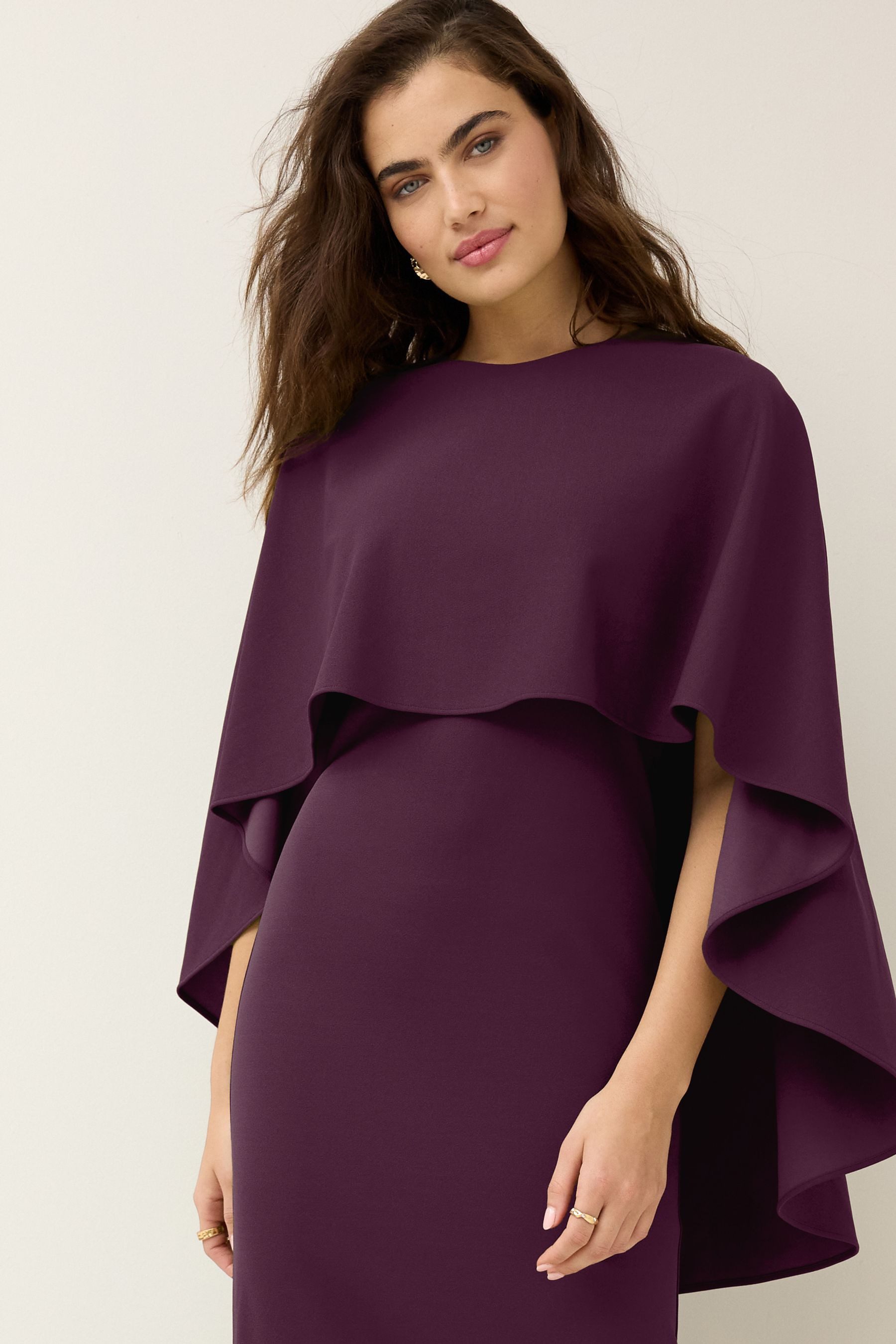 Next Maxikleid Maxikleid mit Cape (1-tlg)