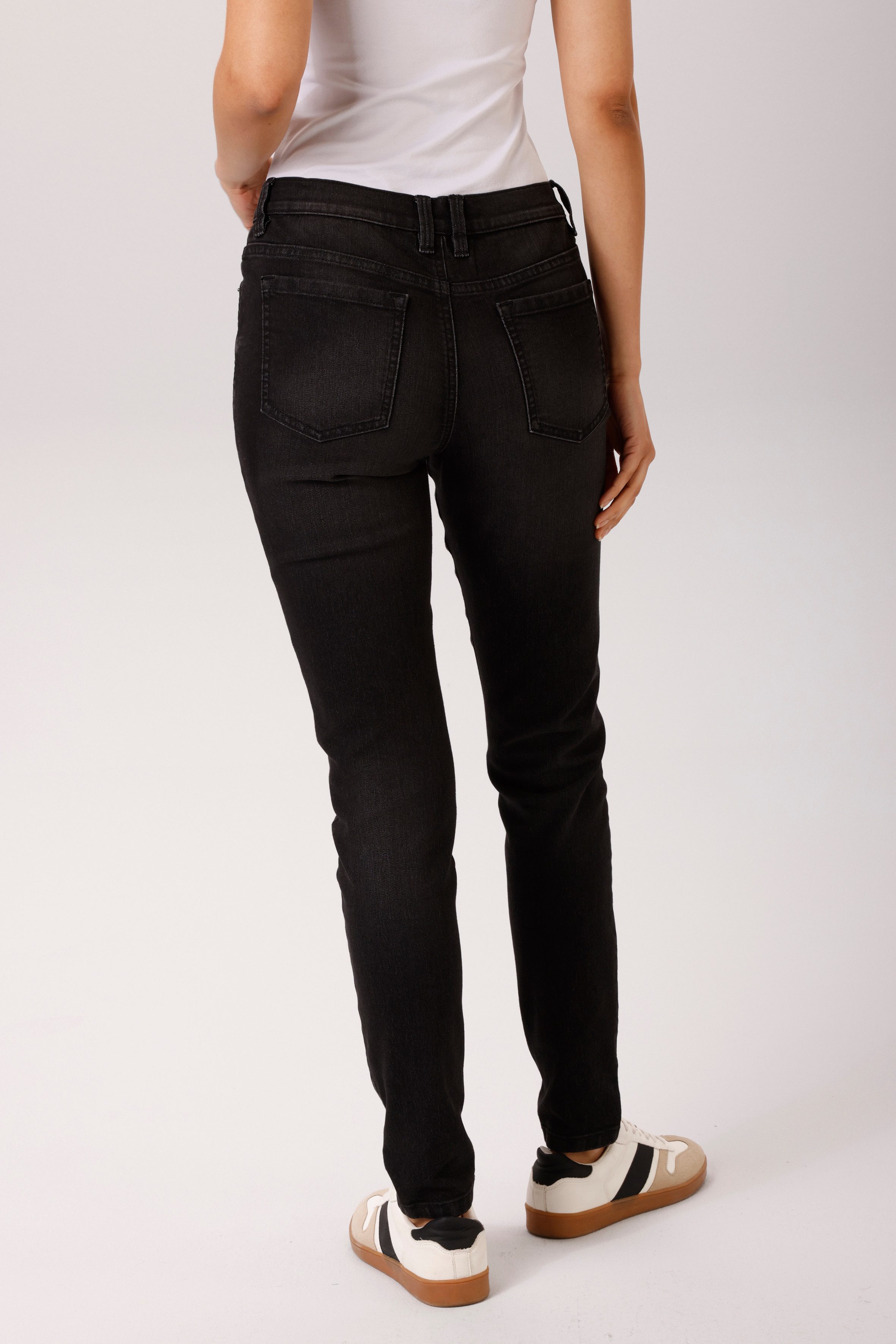 Aniston CASUAL Skinny-fit-Jeans in trendiger Used-Waschung - NEUE KOLLEKTION