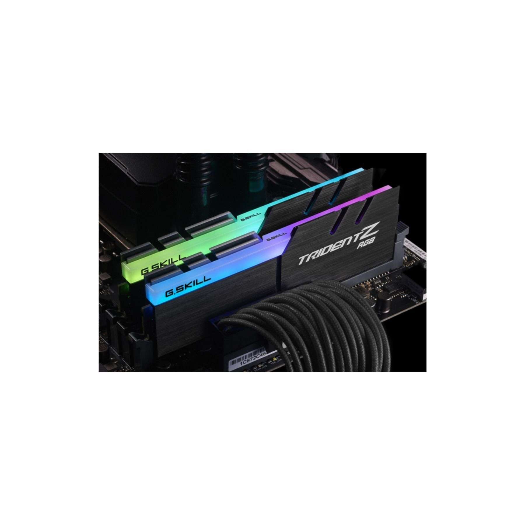 G.Skill F4-3200C16D-16GTZR Arbeitsspeicher – Bild 2 von 5