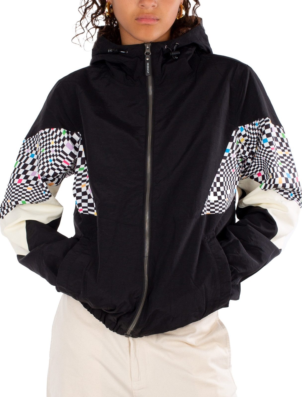 iriedaily Sommerjacke Jacke Iriedaily Streetz R Jacket (1) Kontrastfarbene Einsätze