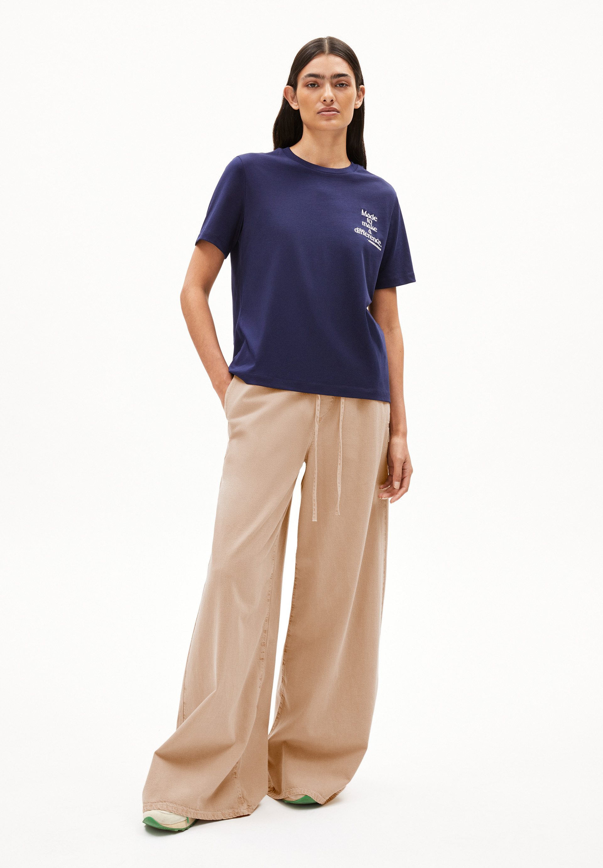 Armedangels T-Shirt LUALAA DIFFERENCE T-Shirt aus Bio-Baumwolle (Regular Fi günstig online kaufen