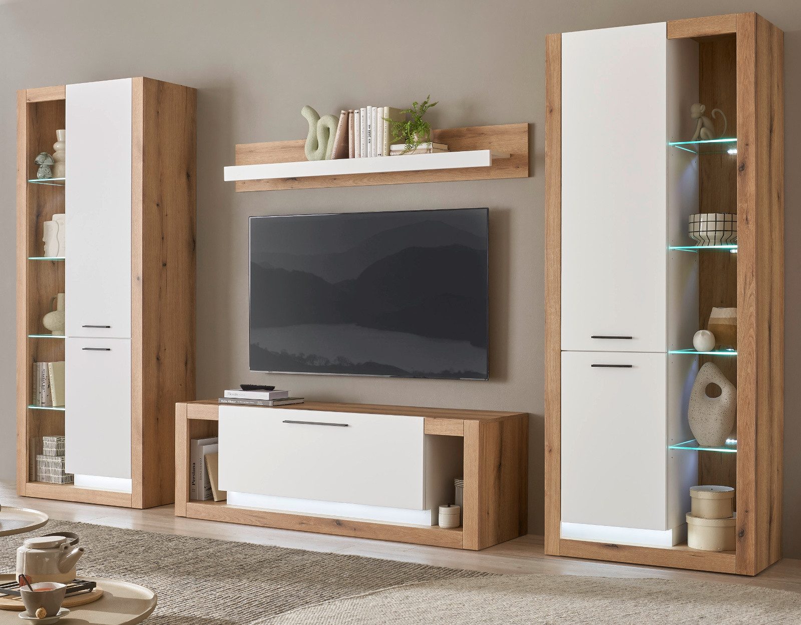 Furn.Design Wohnwand Rivian, (Schrankwand in Evoke Eiche und matt weiß, 4-teilig, 350 x 195 cm), 2x großer Vitrinenschrank 80 x 195 cm