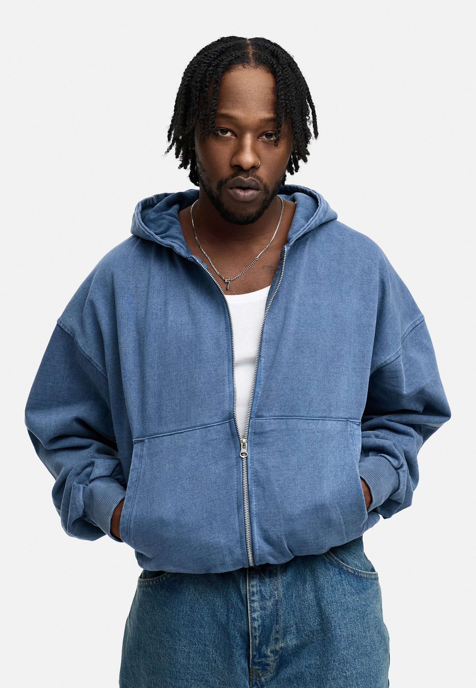 BEHYPE STUDIOS Kapuzensweatjacke IM OVERSIZE BOXY-FIT, günstig online kaufen