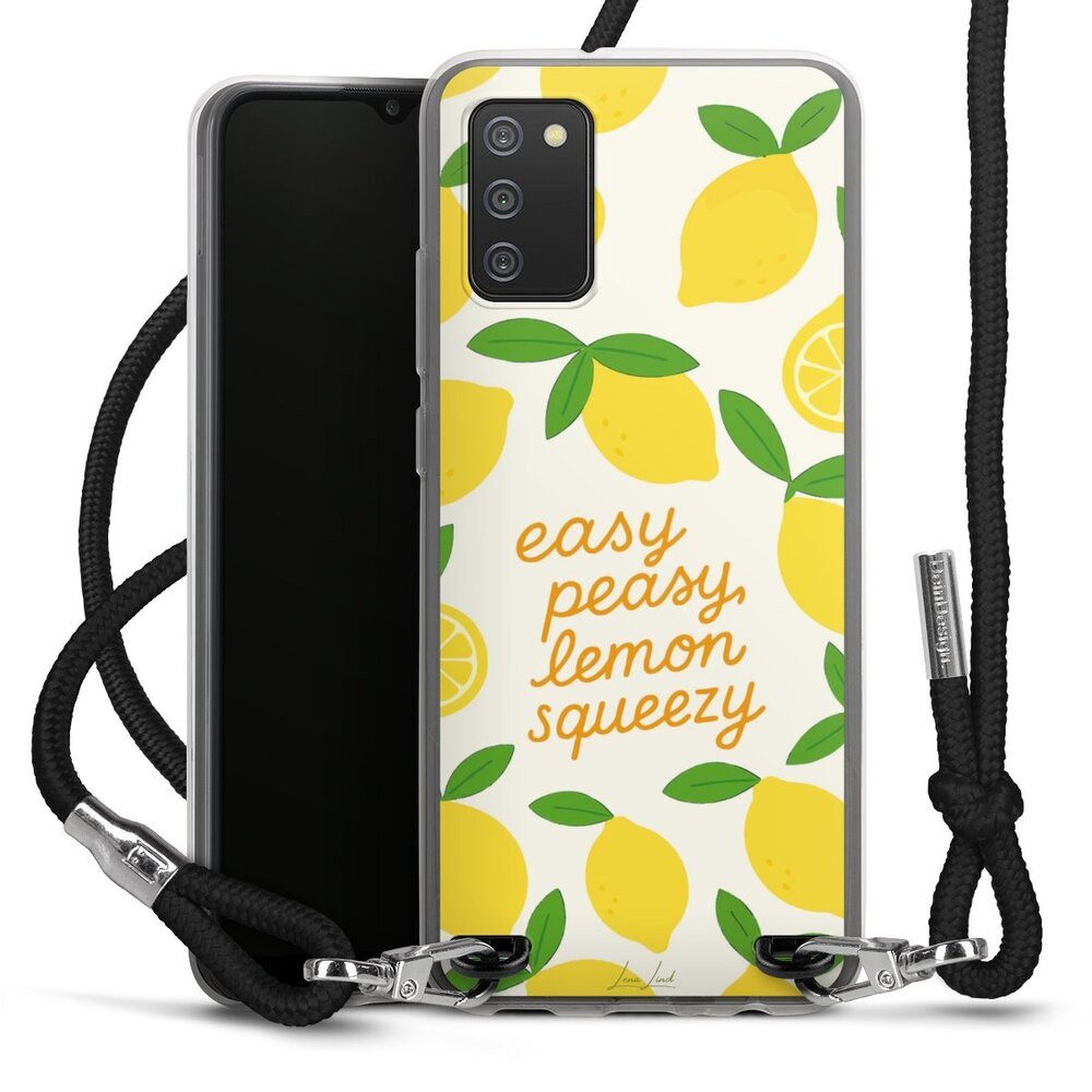 DeinDesign Handyhülle Zitrone Spruch Statement Easy Peasy Lemon Queezy, Samsung Galaxy A02s Handykette Hülle mit Band Case zum Umhängen