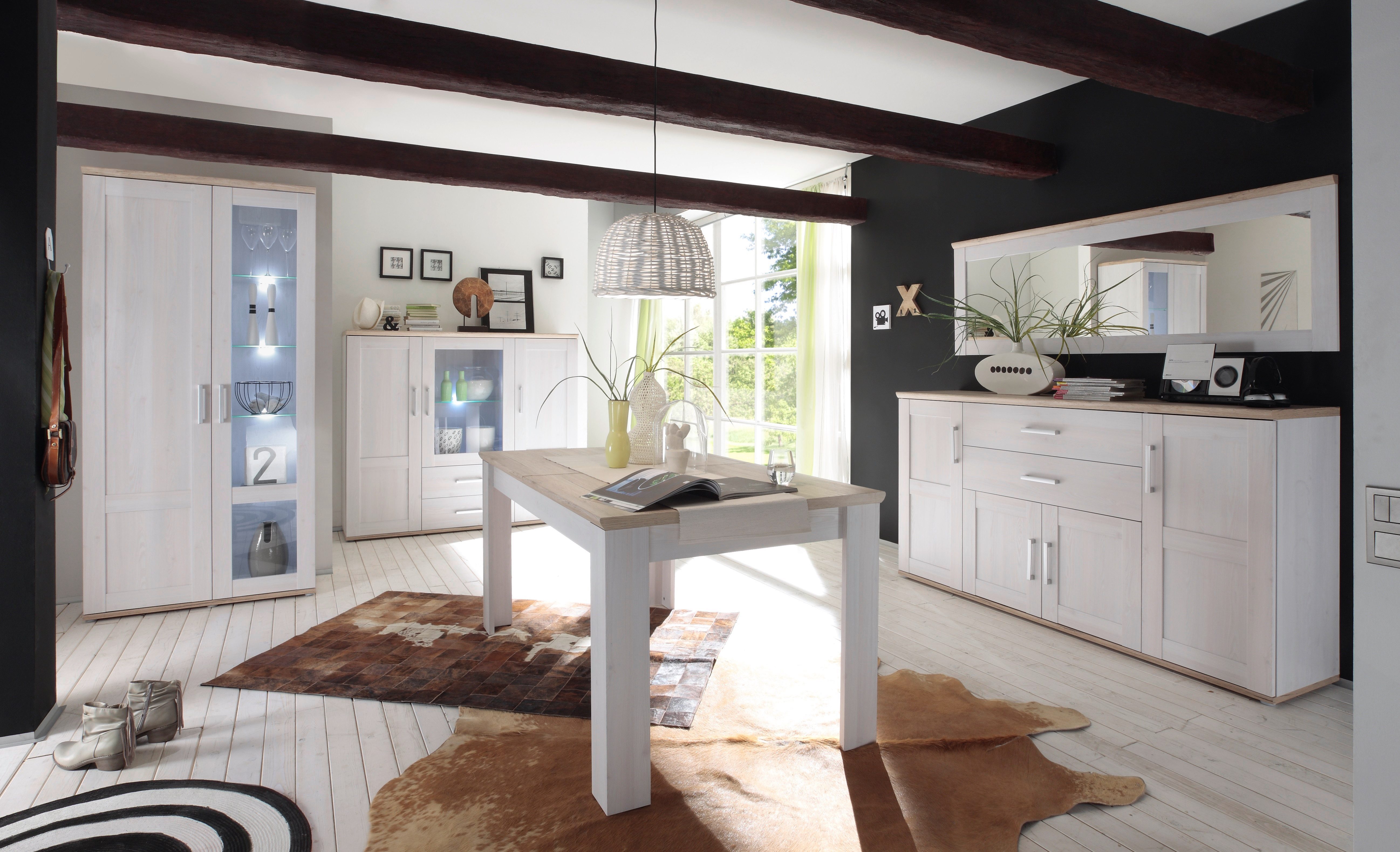 HBZ Highboard Romance Landhaustil mit LED-Beleuchtung, BxHxT 156x137x46 cm (1 St), Mit 2 Türen, 2 Schubkästen und 6 Einlegeböden, 1 Glasboden