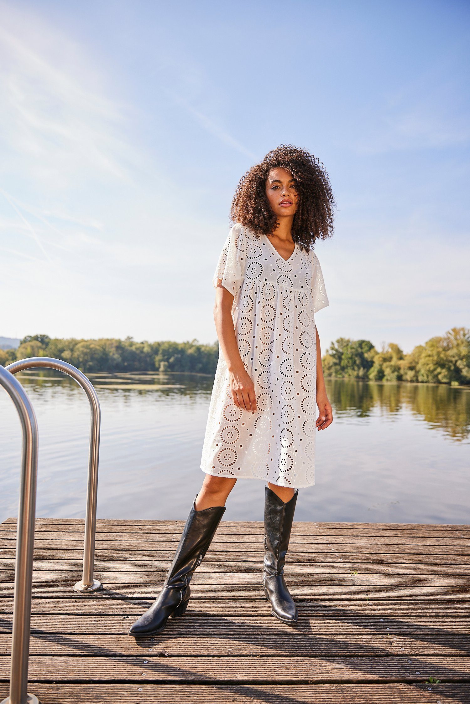Aniston CASUAL Unterkleid mit verstellbaren Spaghetti-Trägern