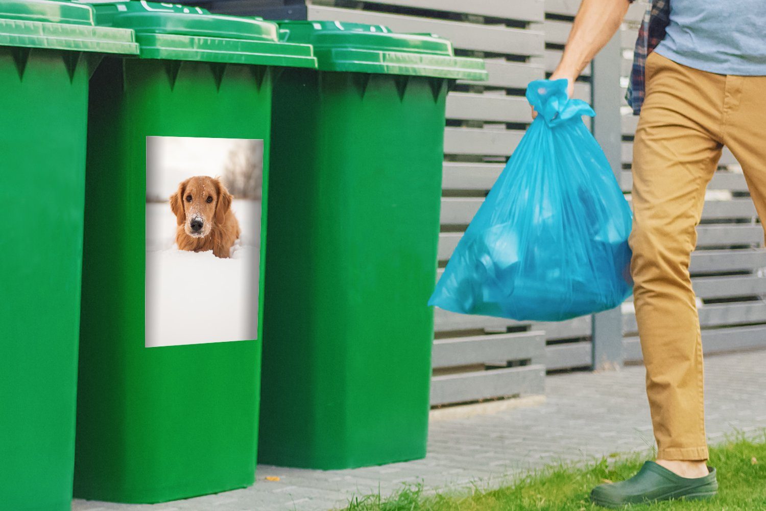 MuchoWow Wandsticker Hund Mülleimer-aufkleber, Winter Abfalbehälter Container, Schnee - - Sticker, St), Mülltonne, (1