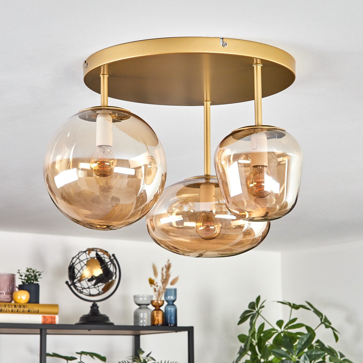 hofstein Deckenleuchte Deckenlampe aus Metall/Glas in Goldfarben, ohne Leuchtmittel, Glasschirme (19,5 cm, 22 cm, 14 cm), 3 x E14, ohne Leuchtmittel – Bild 2 von 5