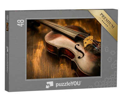 puzzleYOU Puzzle Geige: Vintage-Stil auf Holz-Hintergrund, 48 Puzzleteile, puzzleYOU-Kollektionen Musik, Menschen