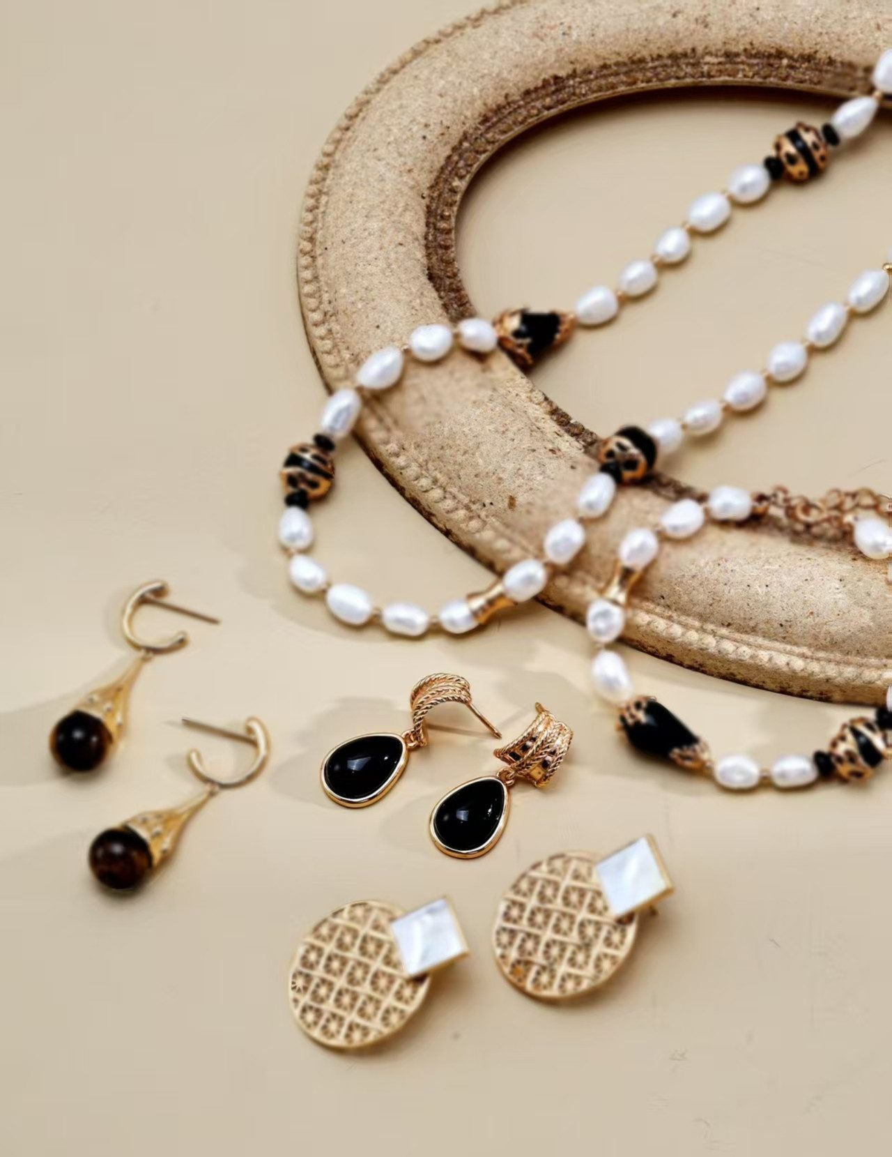 Jumpeak Paar Ohrhänger Damen 925 Ohrringe , Damen Silber Ohrringe , Schwarzer Onyx Ohrringe, Edelstein-Ohrringe, 18K vergoldet, Geschenk für die liebste Tante