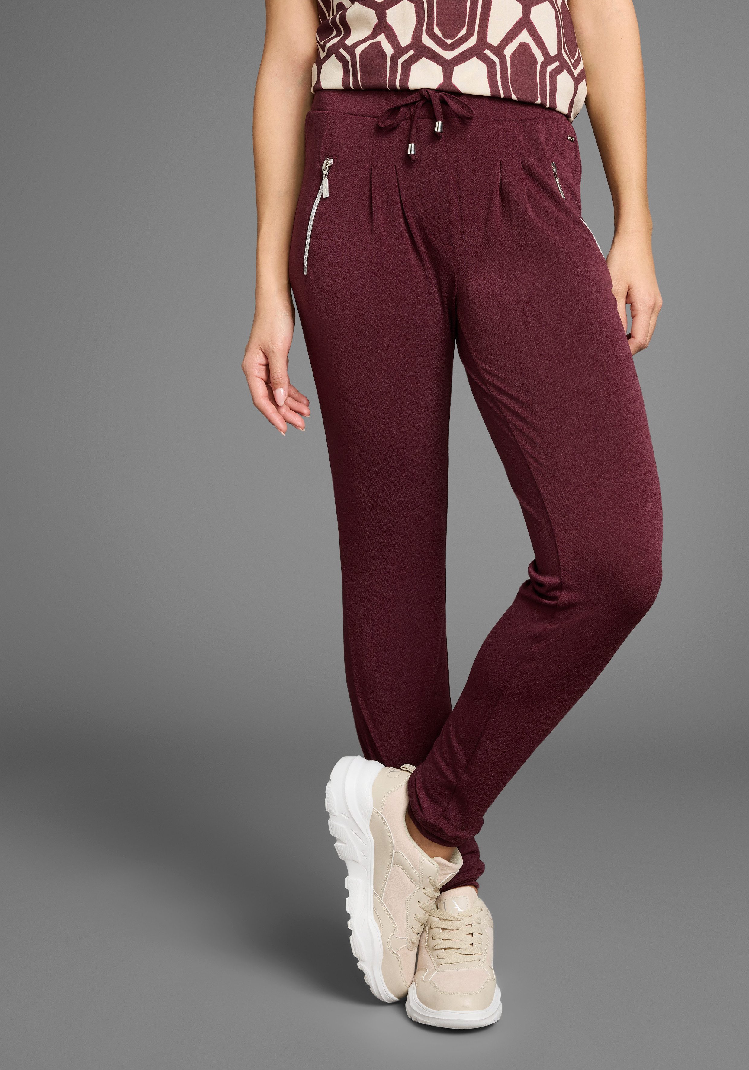 Laura Scott Jogger Pants mit Reißverschlusstaschen