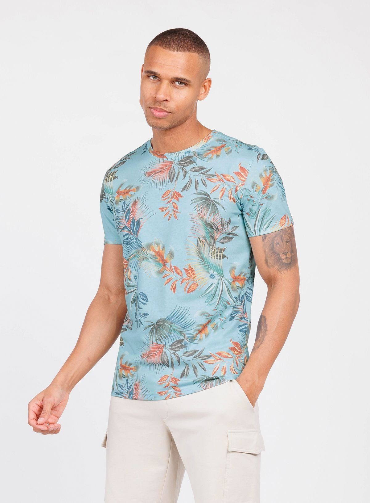 (1216) slim kurzarm fit MT00487 Look allover Largo T-Shirt blue Palermo Print light Key Hawaii Blumenmuster Rundhalsauschnitt
