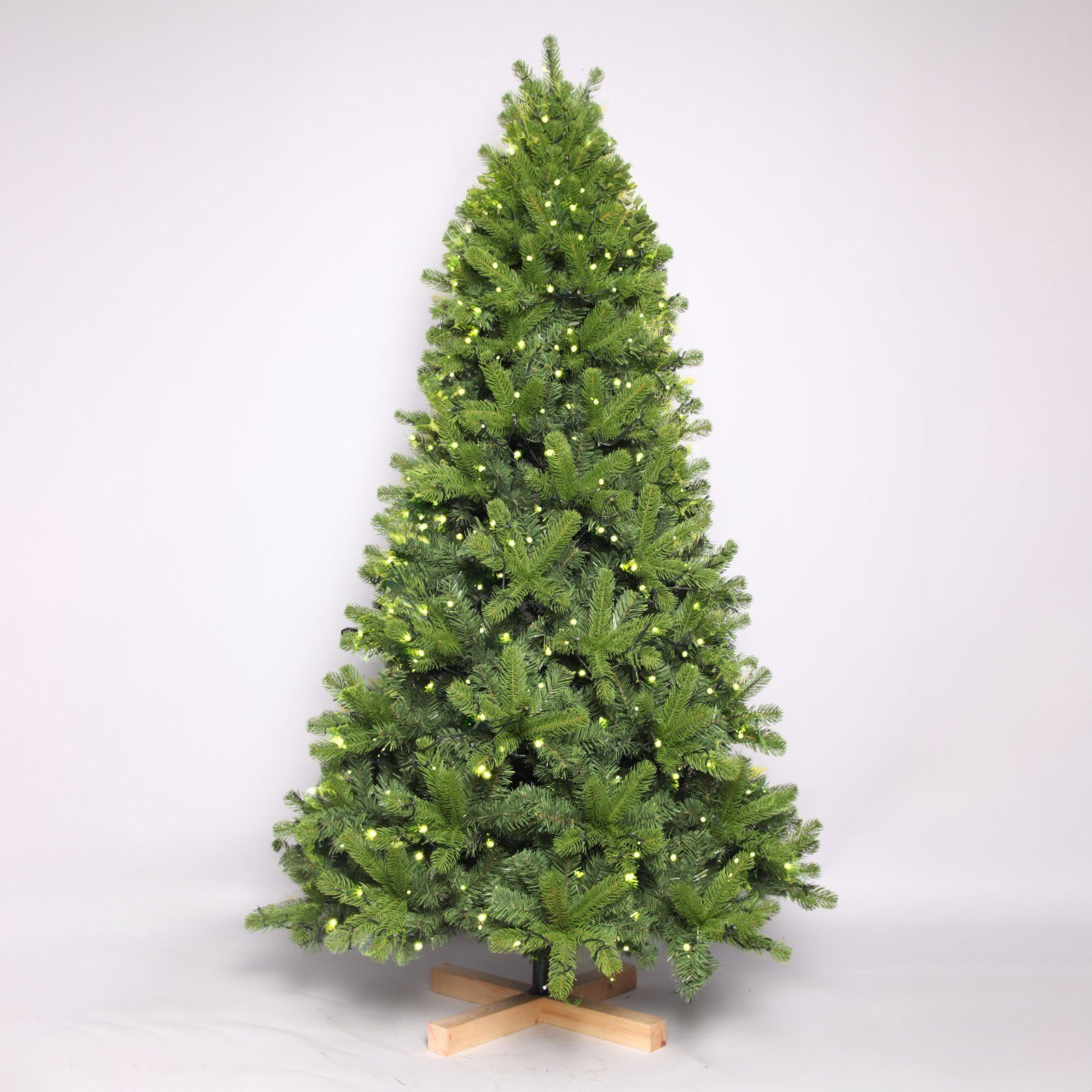 Künstliche Weihnachtsbäume online kaufen