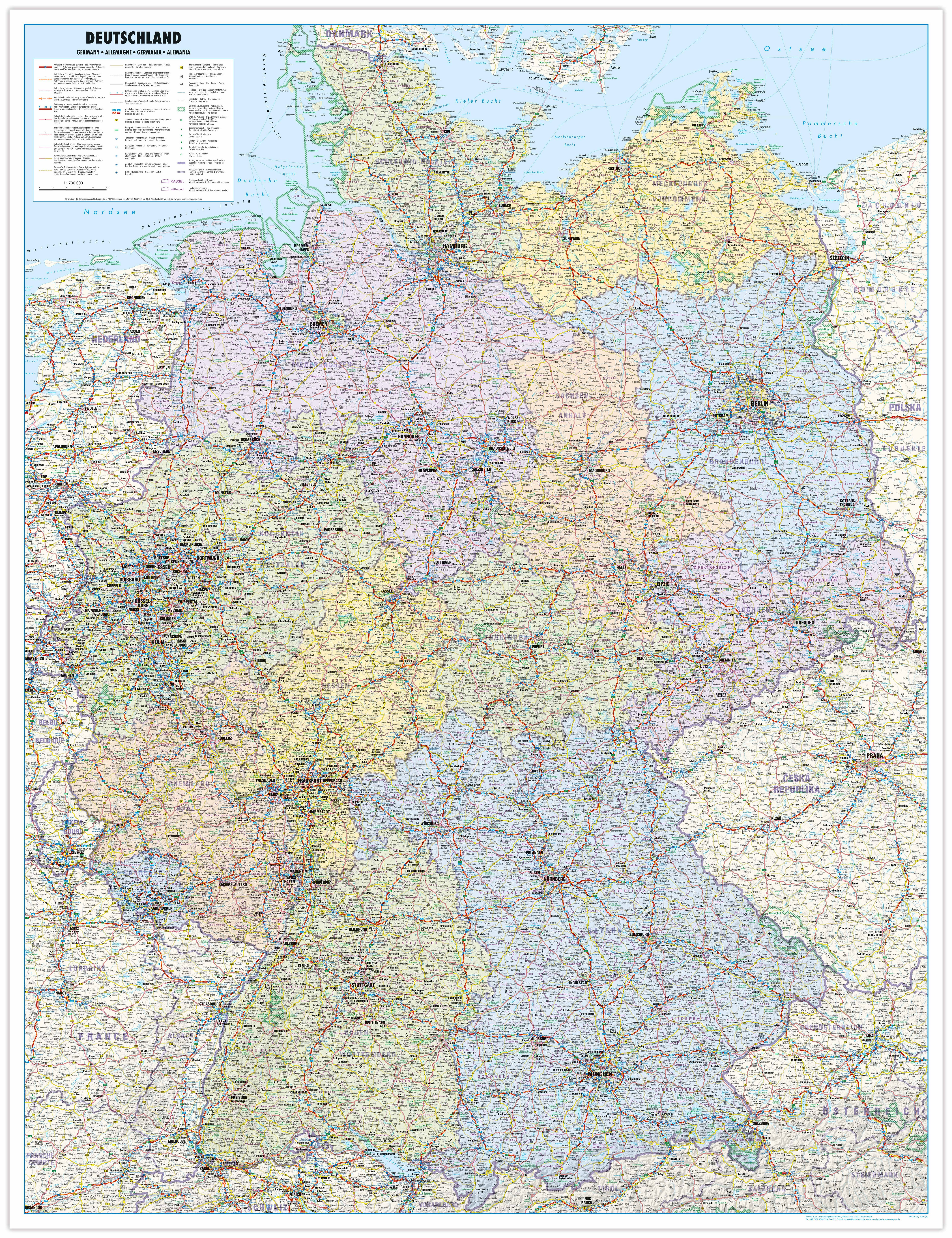 Interkart Landkarten & Globen GmbH Poster Deutschland Karte mit Straßen - Laminiert - Straßenkarte, Oberflächen beschichtetes Poster